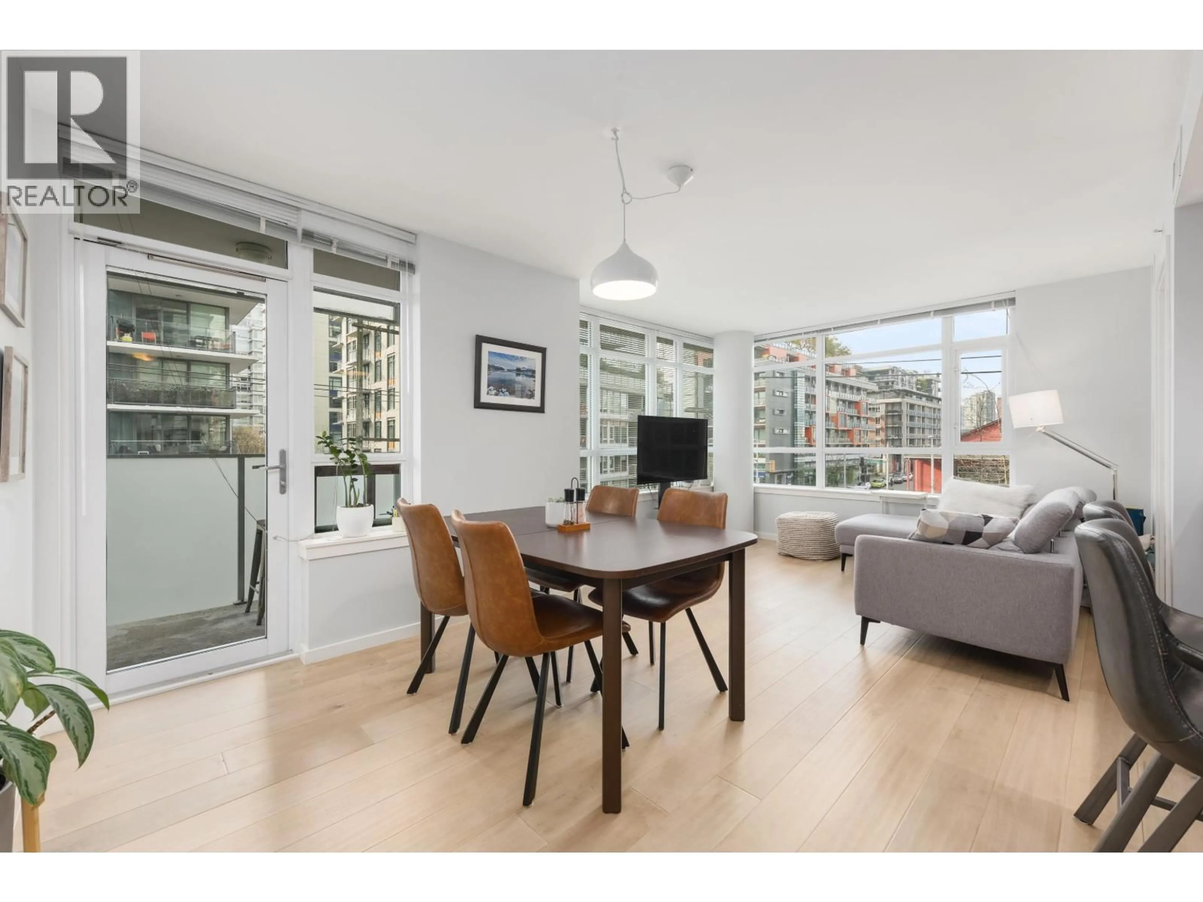 Unknown for 306 - 89 2ND AVENUE, Vancouver British Columbia V5Y0G9