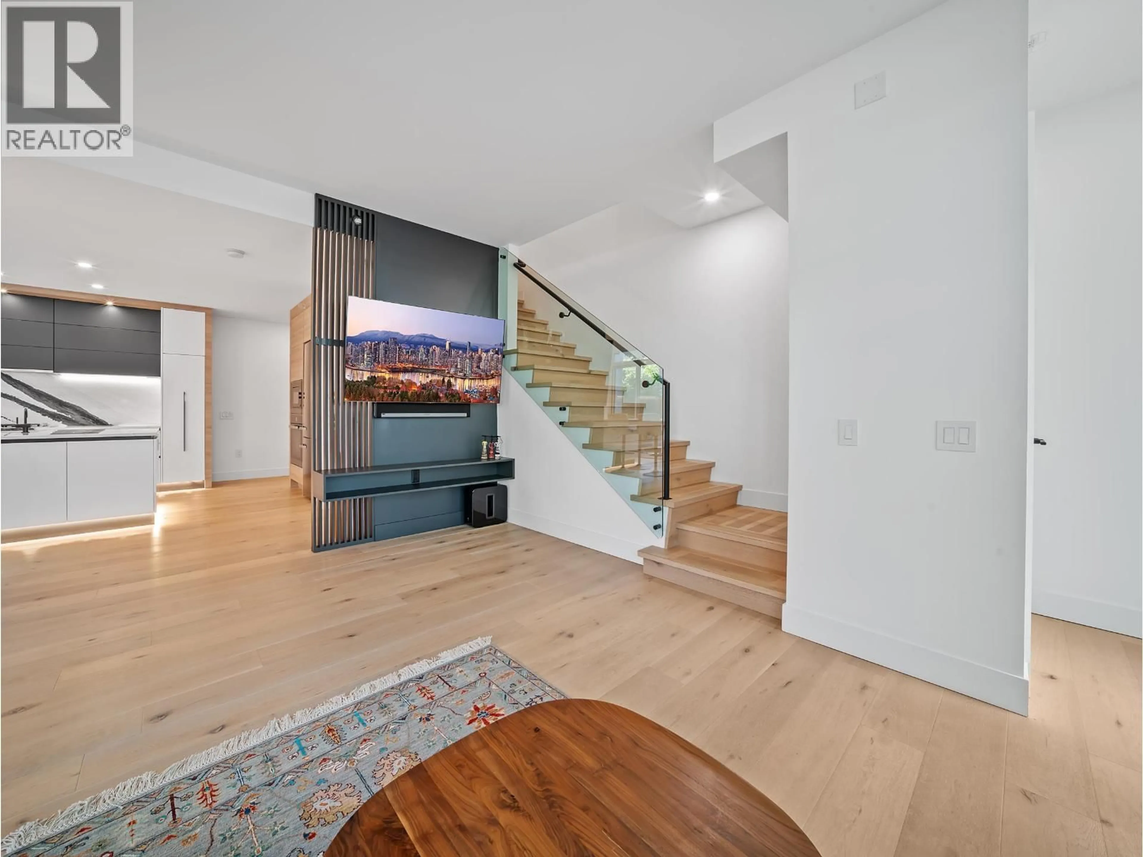 Unknown for 180 ATHLETES WAY, Vancouver British Columbia V5Y0B5