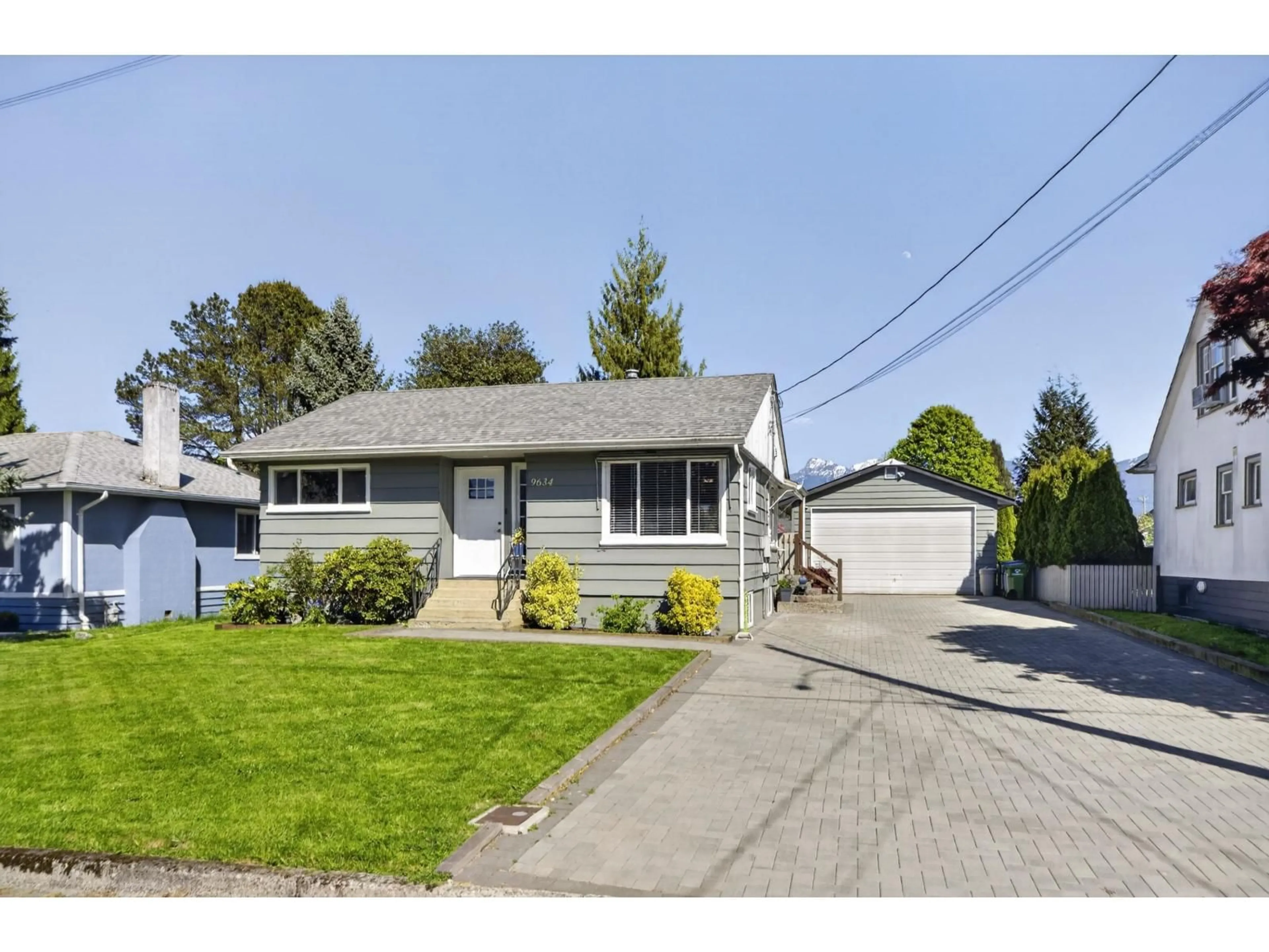 Home with vinyl exterior material, street for 9634 HAZEL STREET, Chilliwack British Columbia V2P5N9