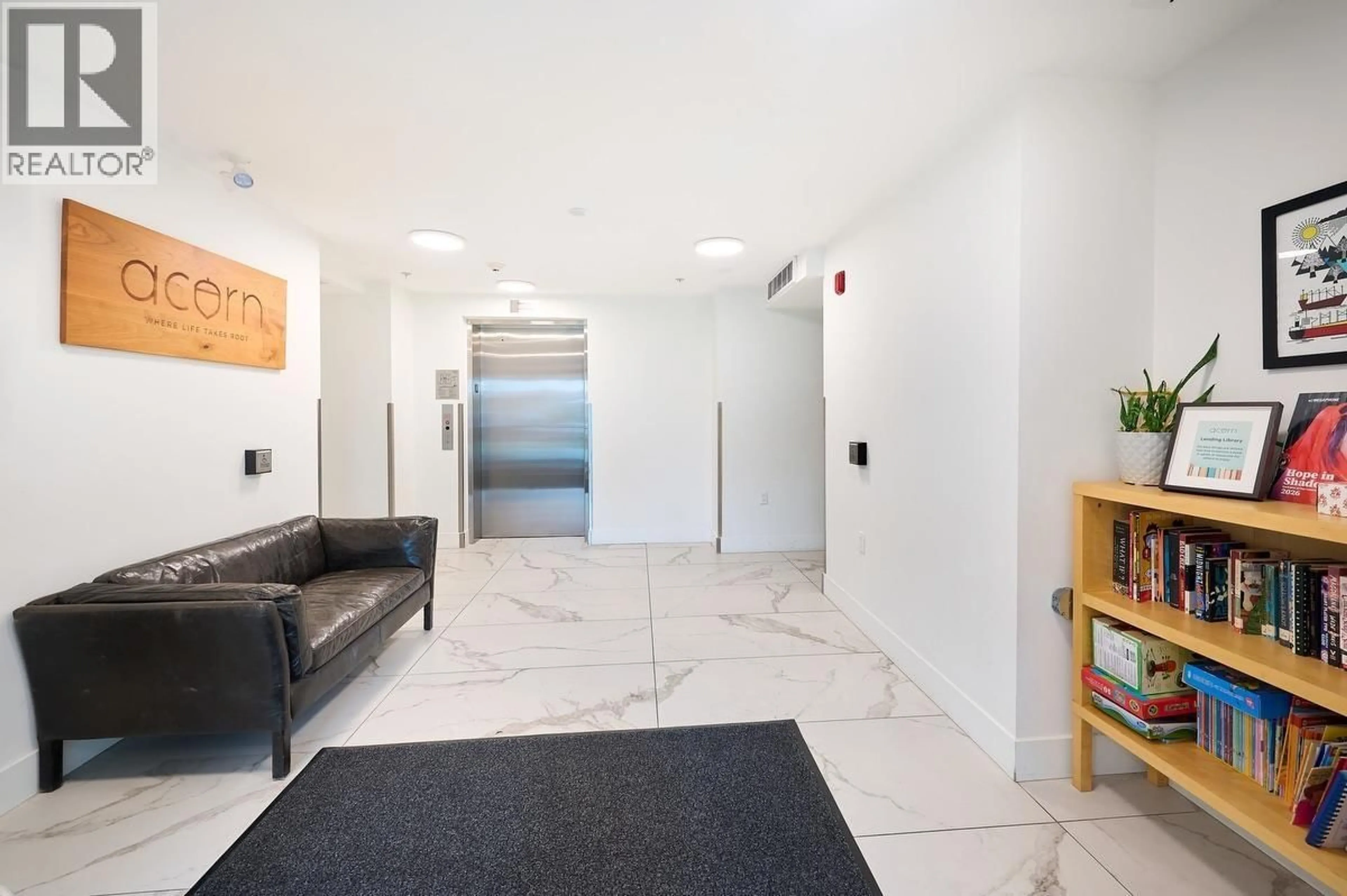 Lobby for 103 - 2666 DUKE STREET, Vancouver British Columbia V5R4S9