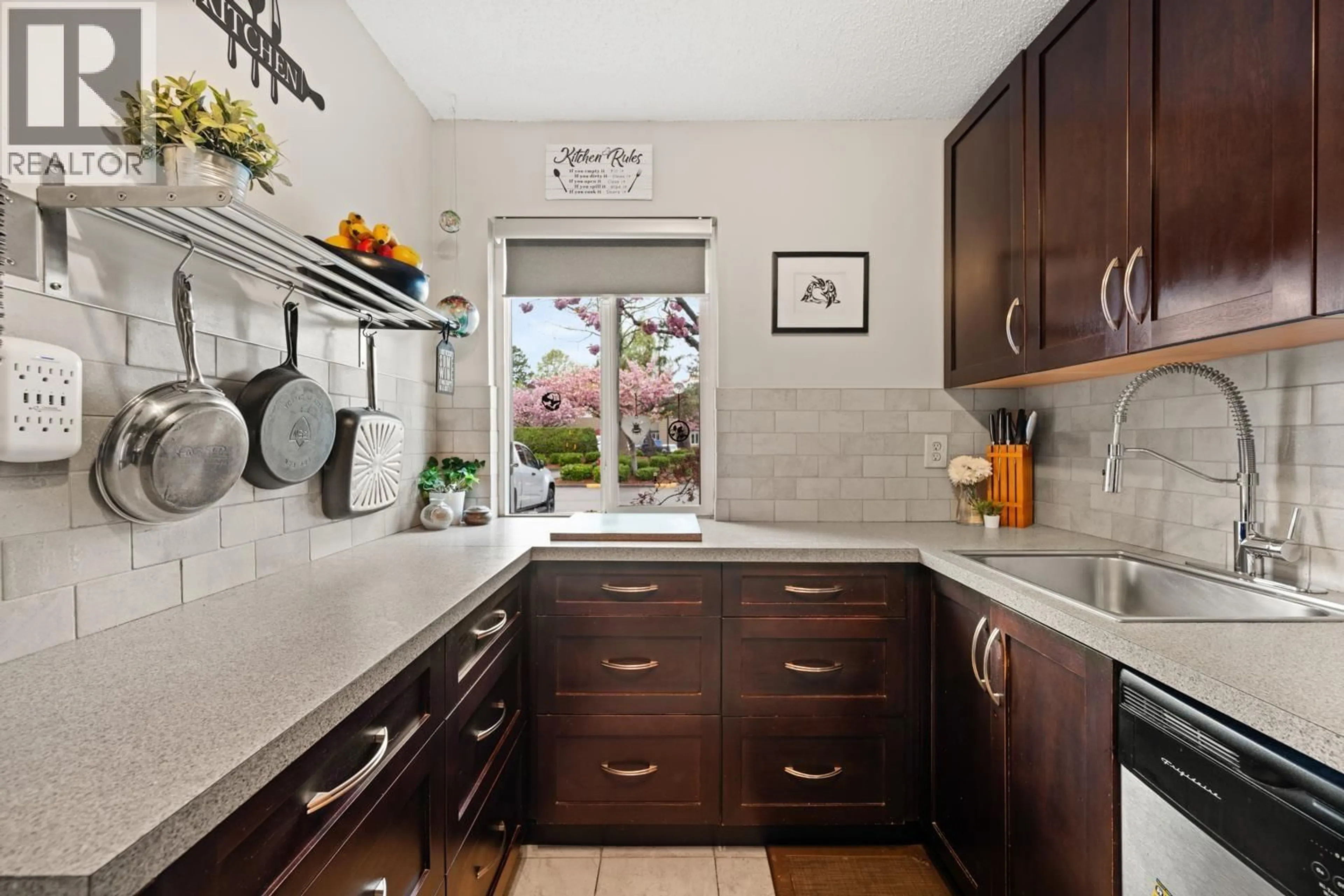 Unknown for 48 - 11160 KINGSGROVE AVENUE, Richmond British Columbia V7A3A9