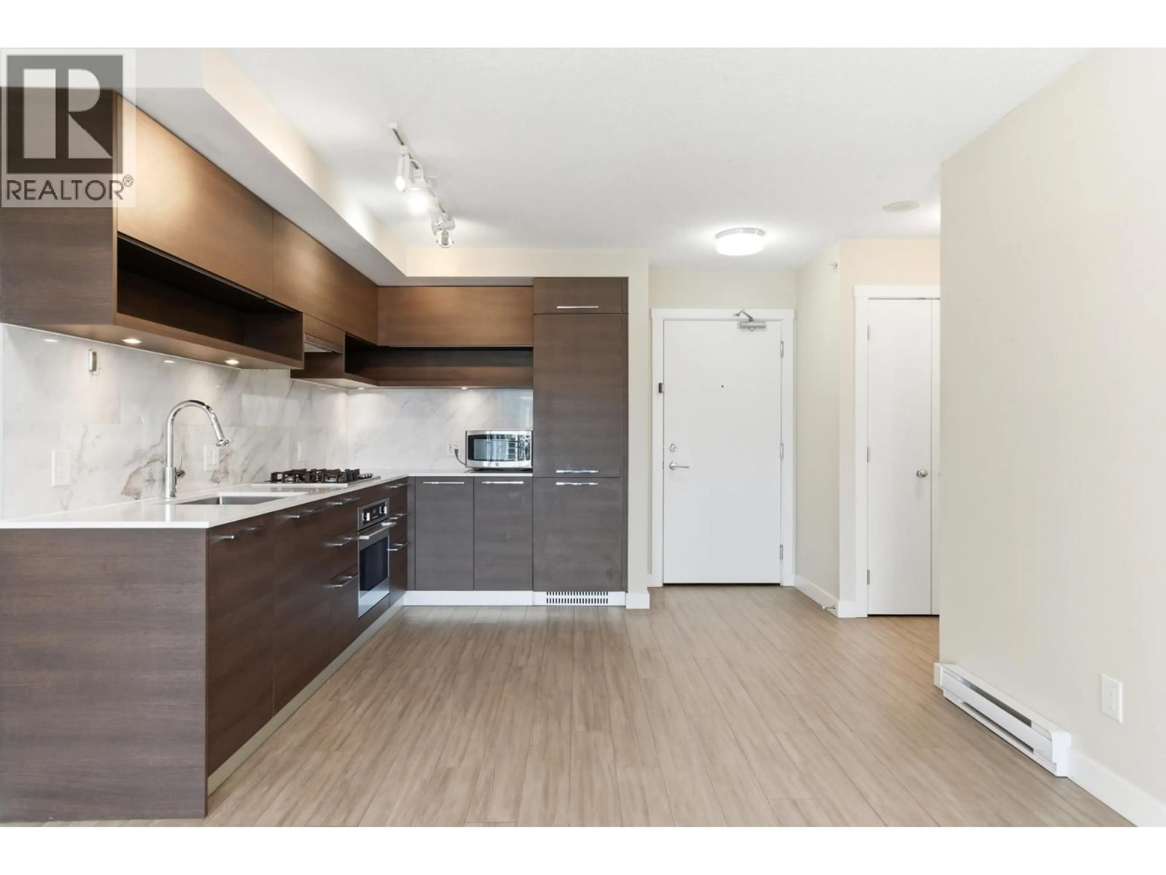Standard kitchen, wood/laminate floor for 2103 - 570 EMERSON STREET, Coquitlam British Columbia V3J0G3