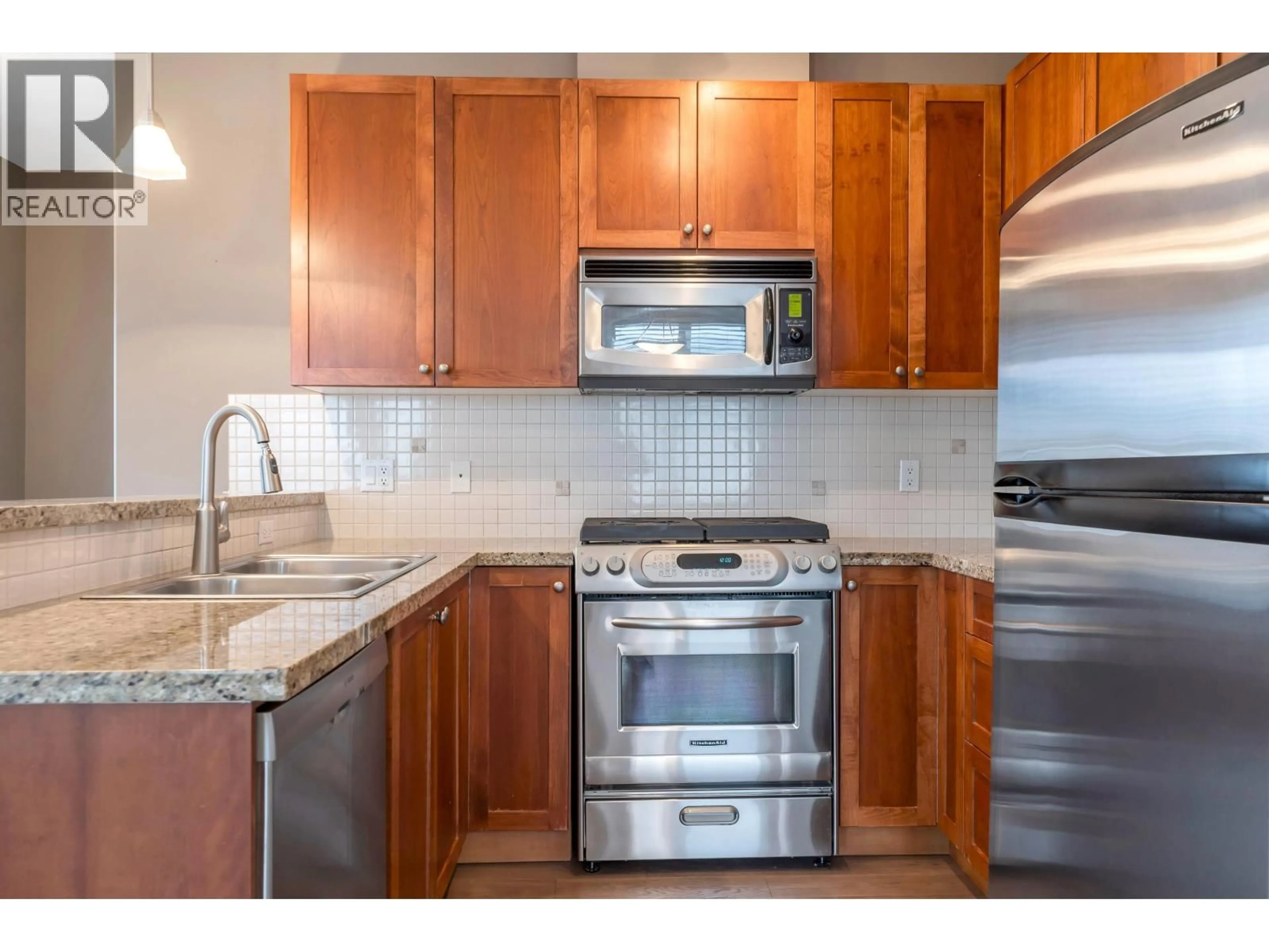 Standard kitchen, ceramic/tile floor for 417 - 4280 MONCTON STREET, Richmond British Columbia V7E6T4