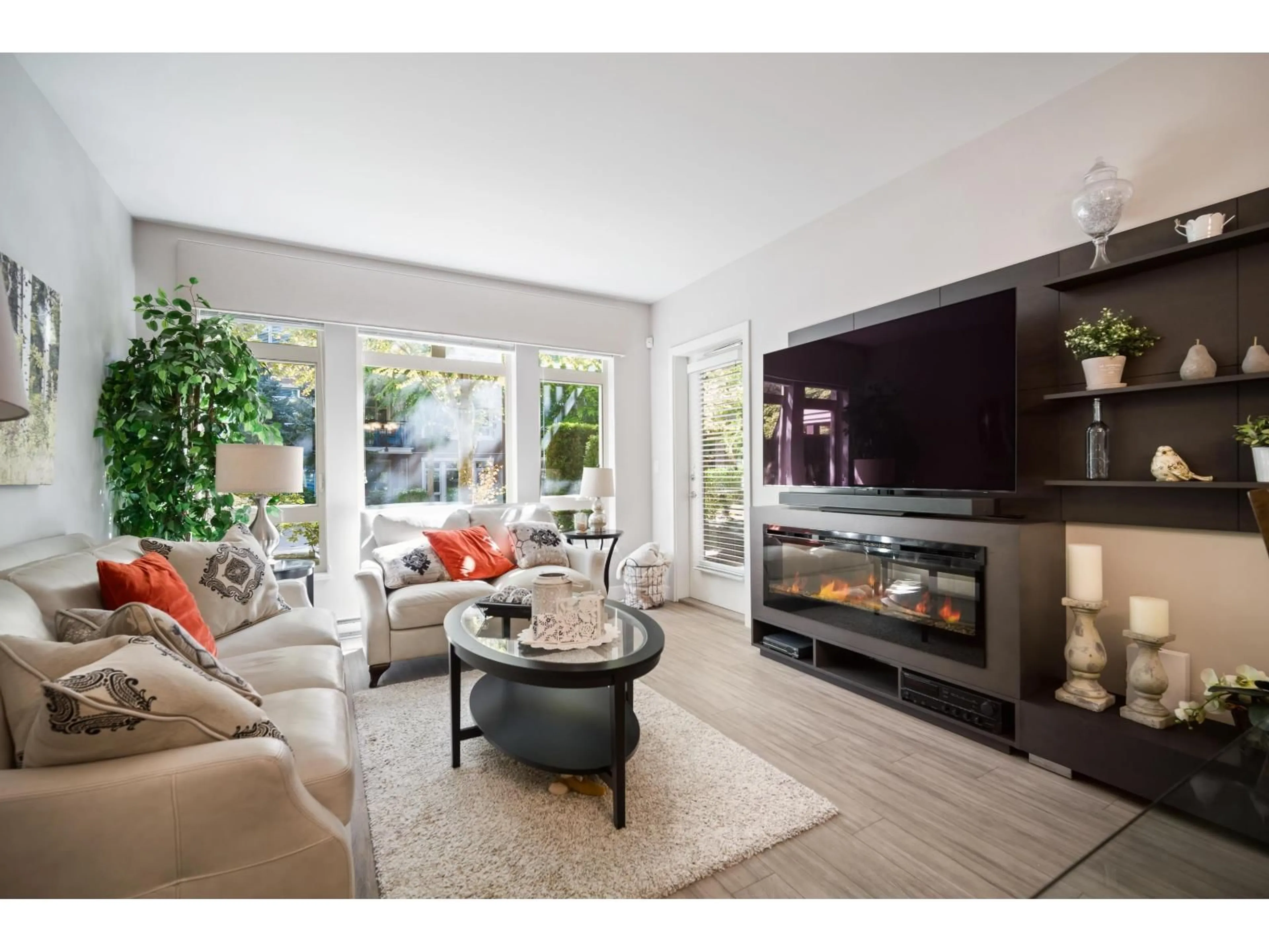 Living room with furniture, unknown for 111 - 15360 20 AVENUE, Surrey British Columbia V4A2A3