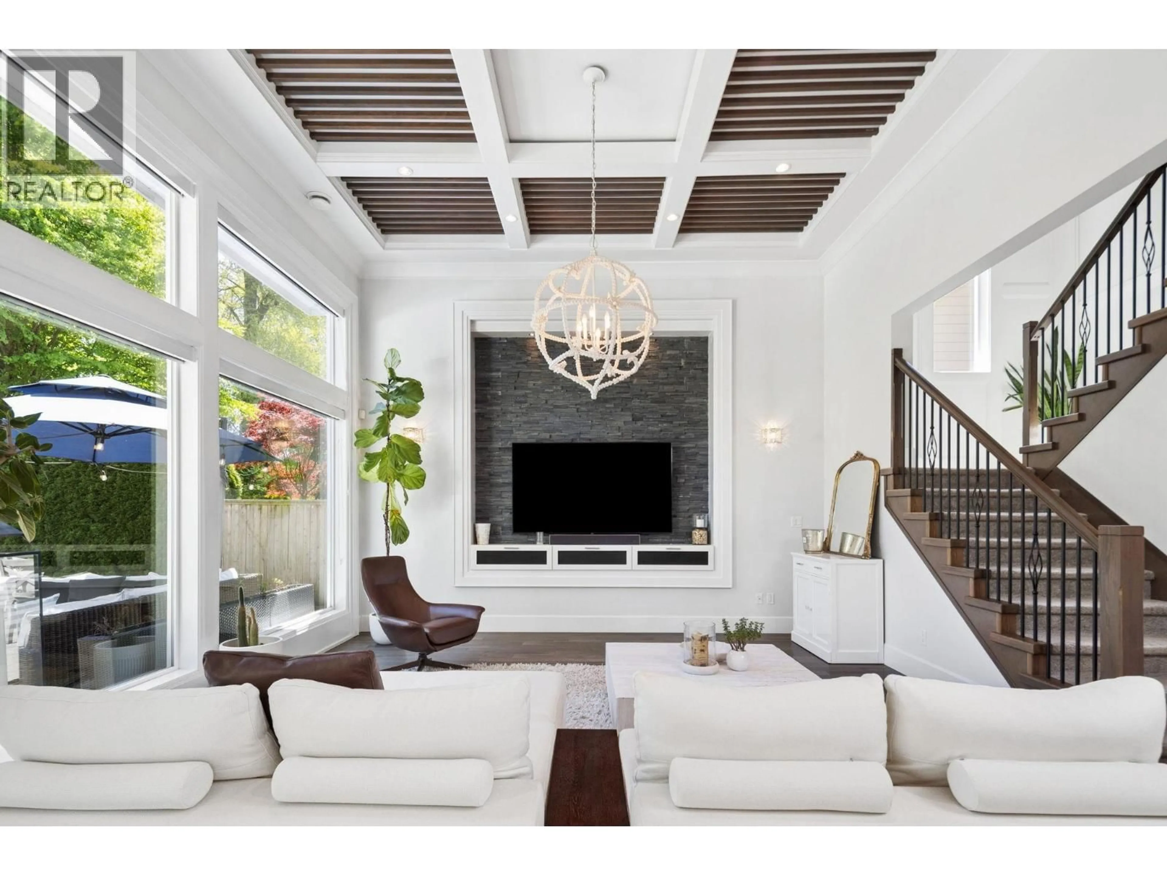 Living room with furniture, unknown for 5880 COVE REACH ROAD, Delta British Columbia V4K5G9