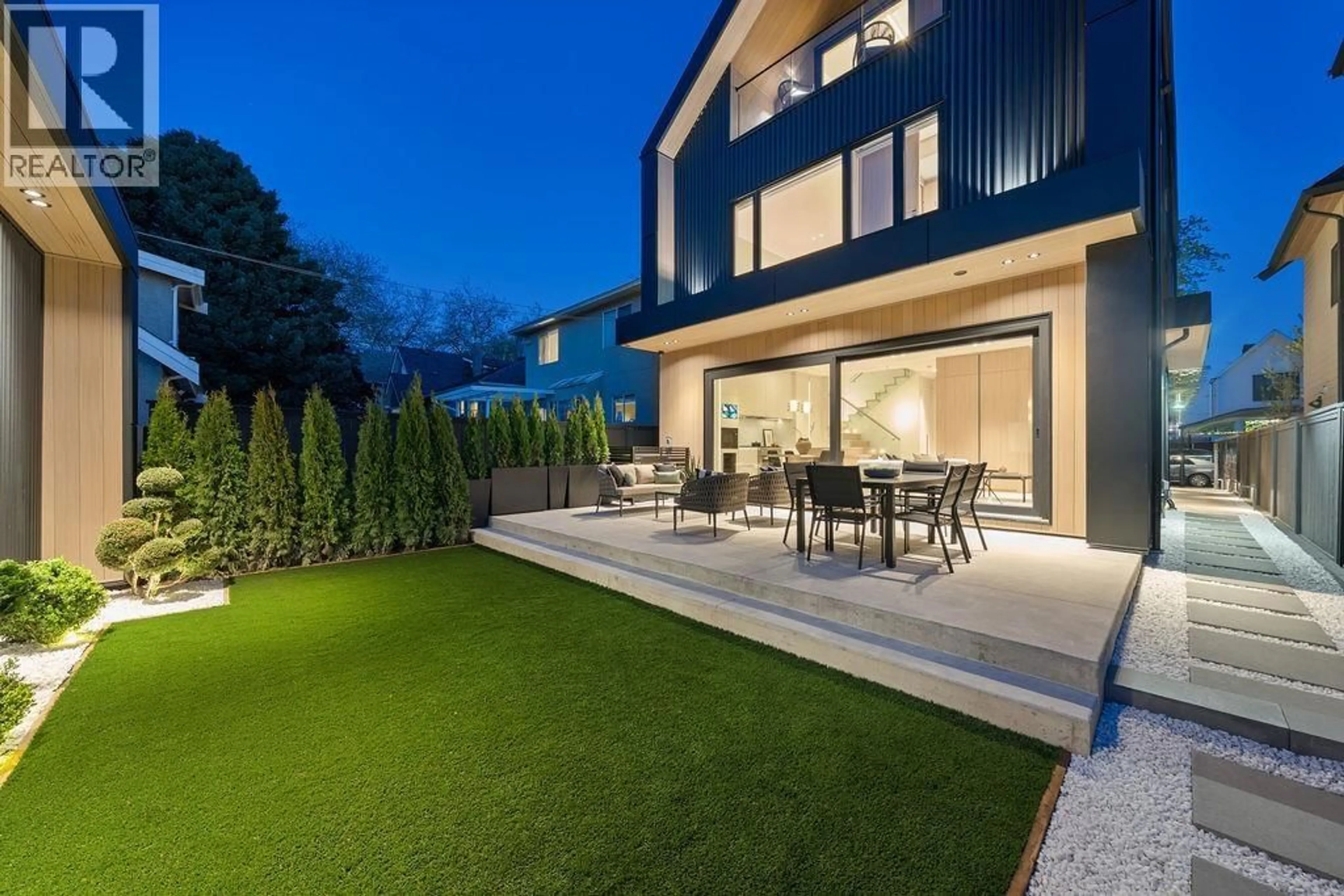 Patio, street for 2 - 2935 15TH AVENUE, Vancouver British Columbia V6K3A2