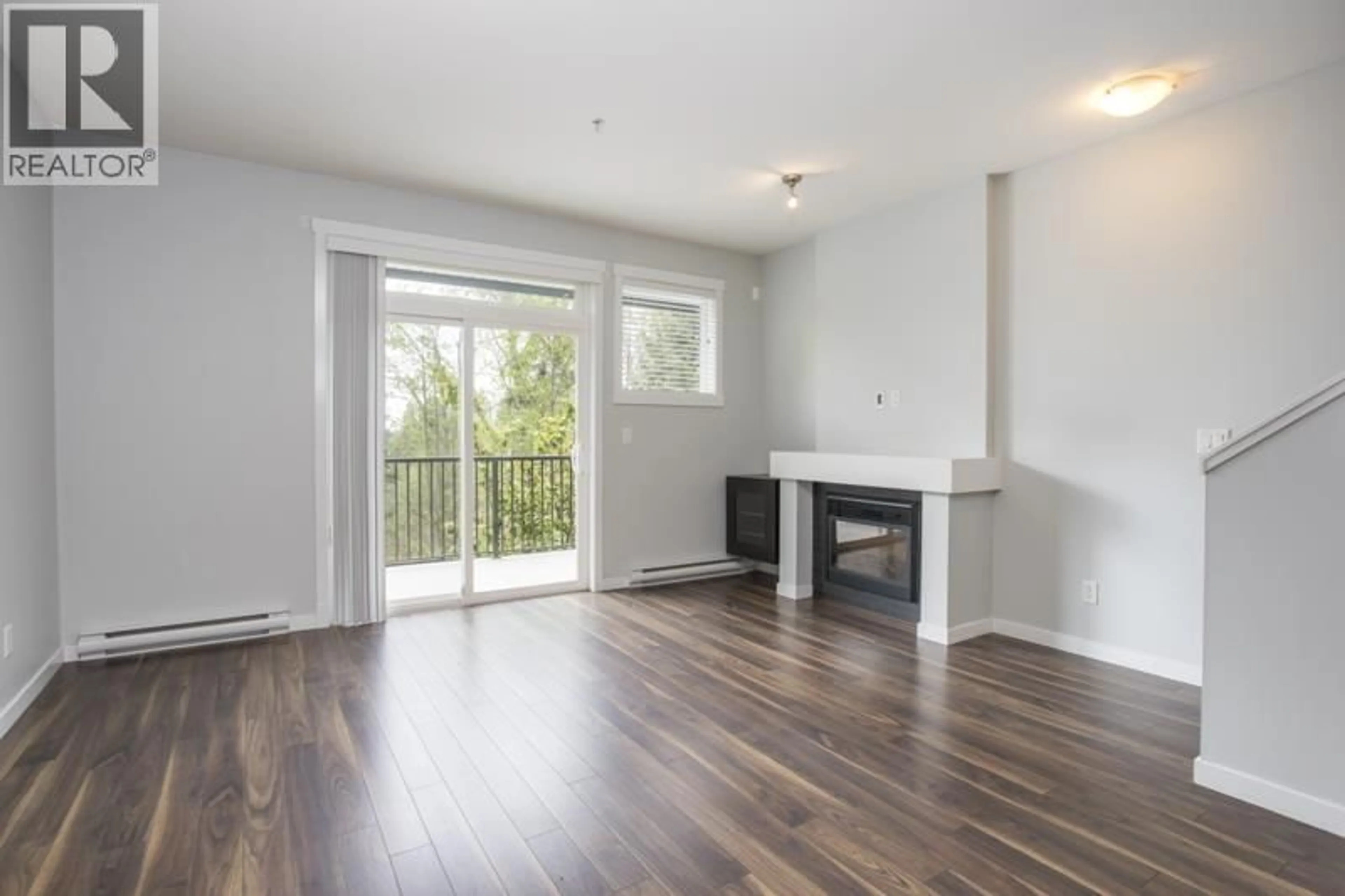 A pic of a room for 128 - 13819 232 STREET, Maple Ridge British Columbia V4R0C7