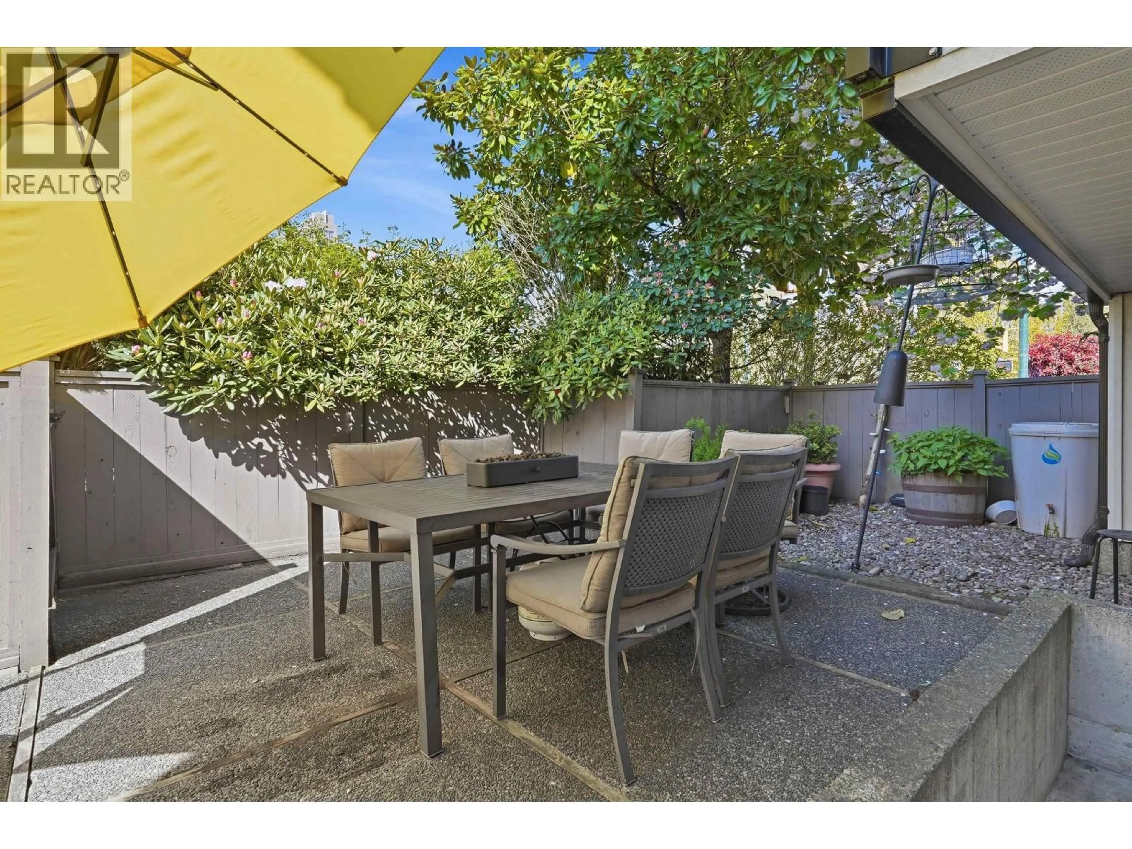 Patio, street for 1 - 1606 10TH AVENUE, Vancouver British Columbia V6J2A1