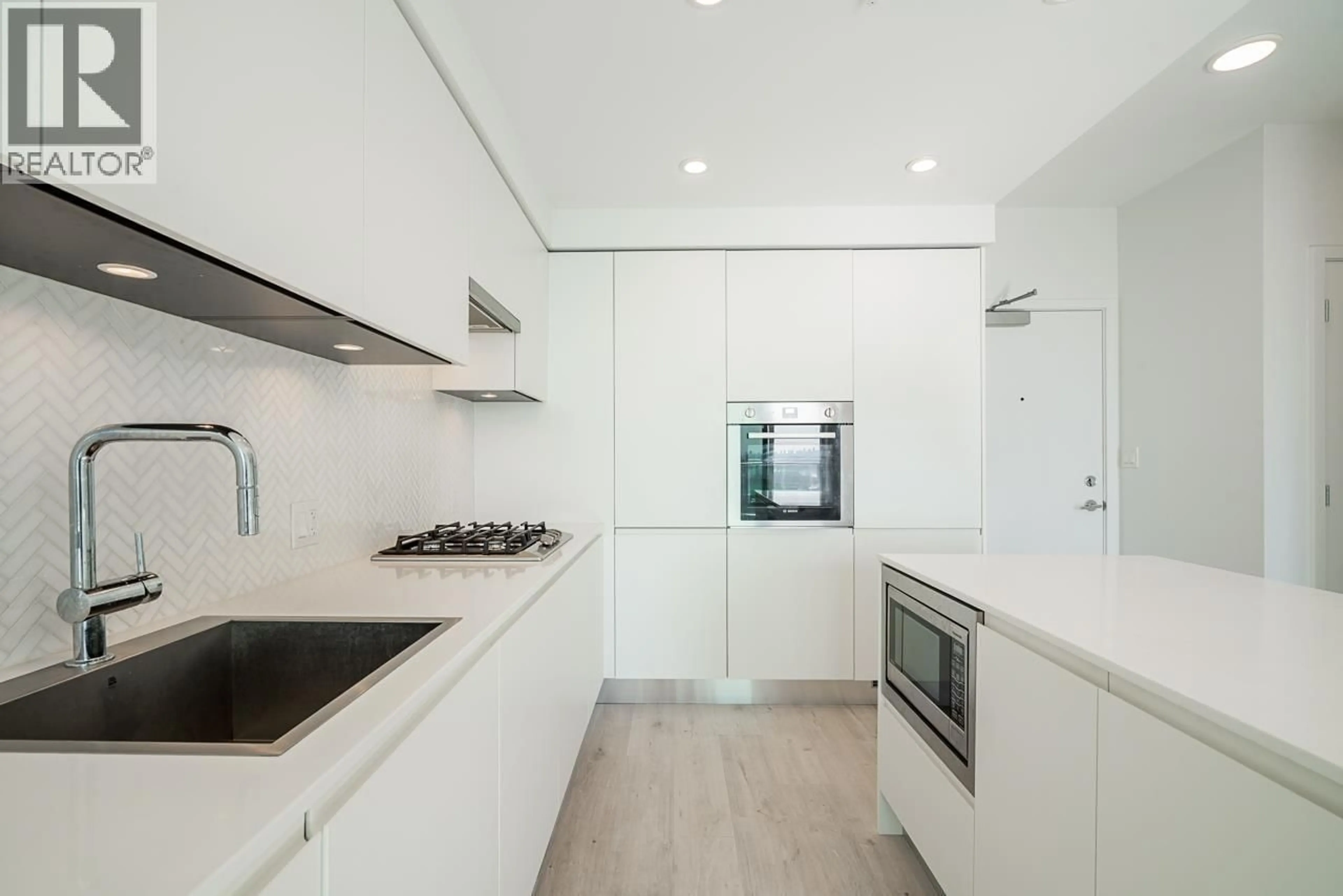 Contemporary kitchen, unknown for 3009 - 3833 EVERGREEN PLACE, Burnaby British Columbia V3J0M2