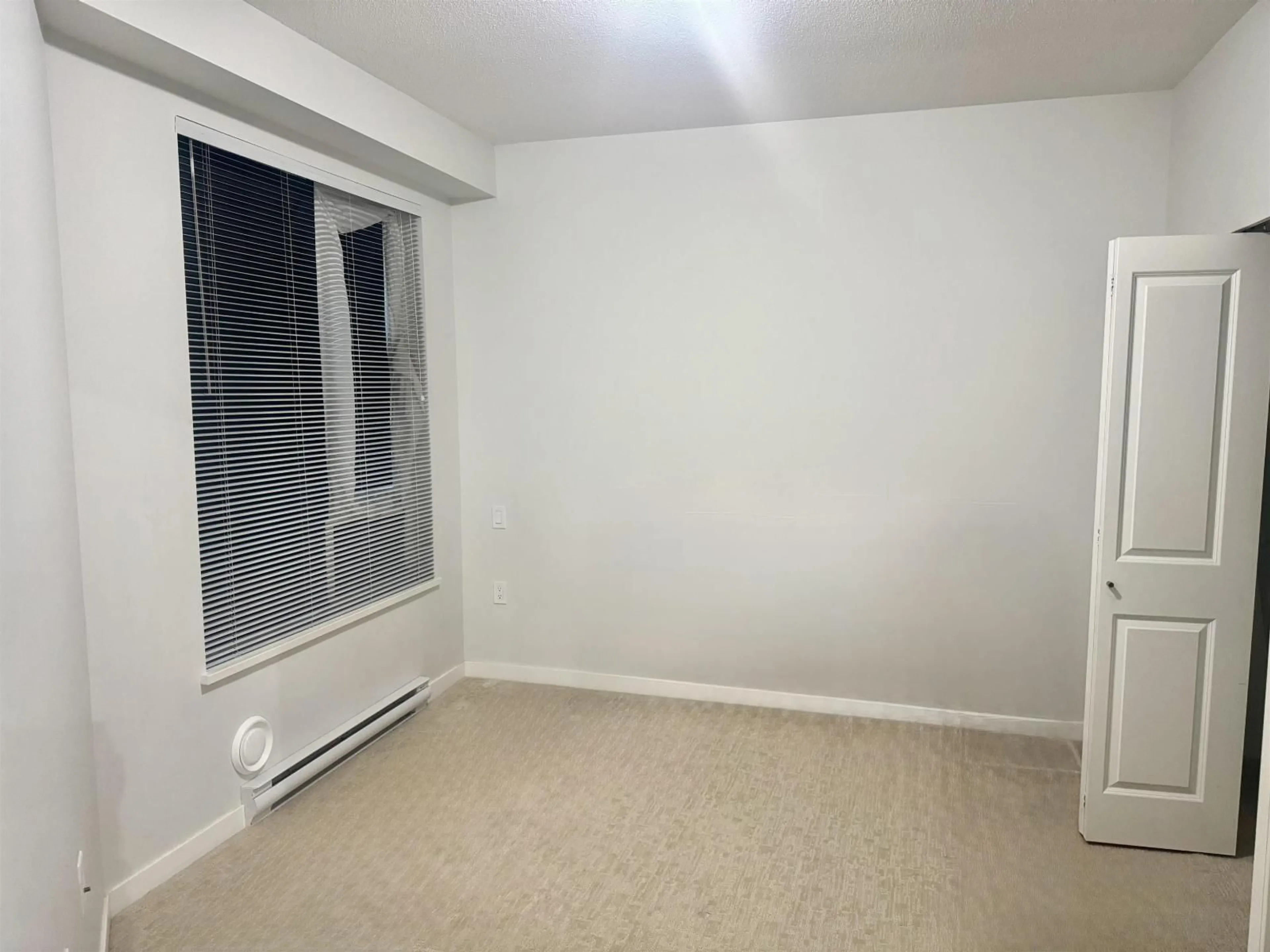 A pic of a room for 304 - 31158 WESTRIDGE PLACE, Abbotsford British Columbia V2T0K5