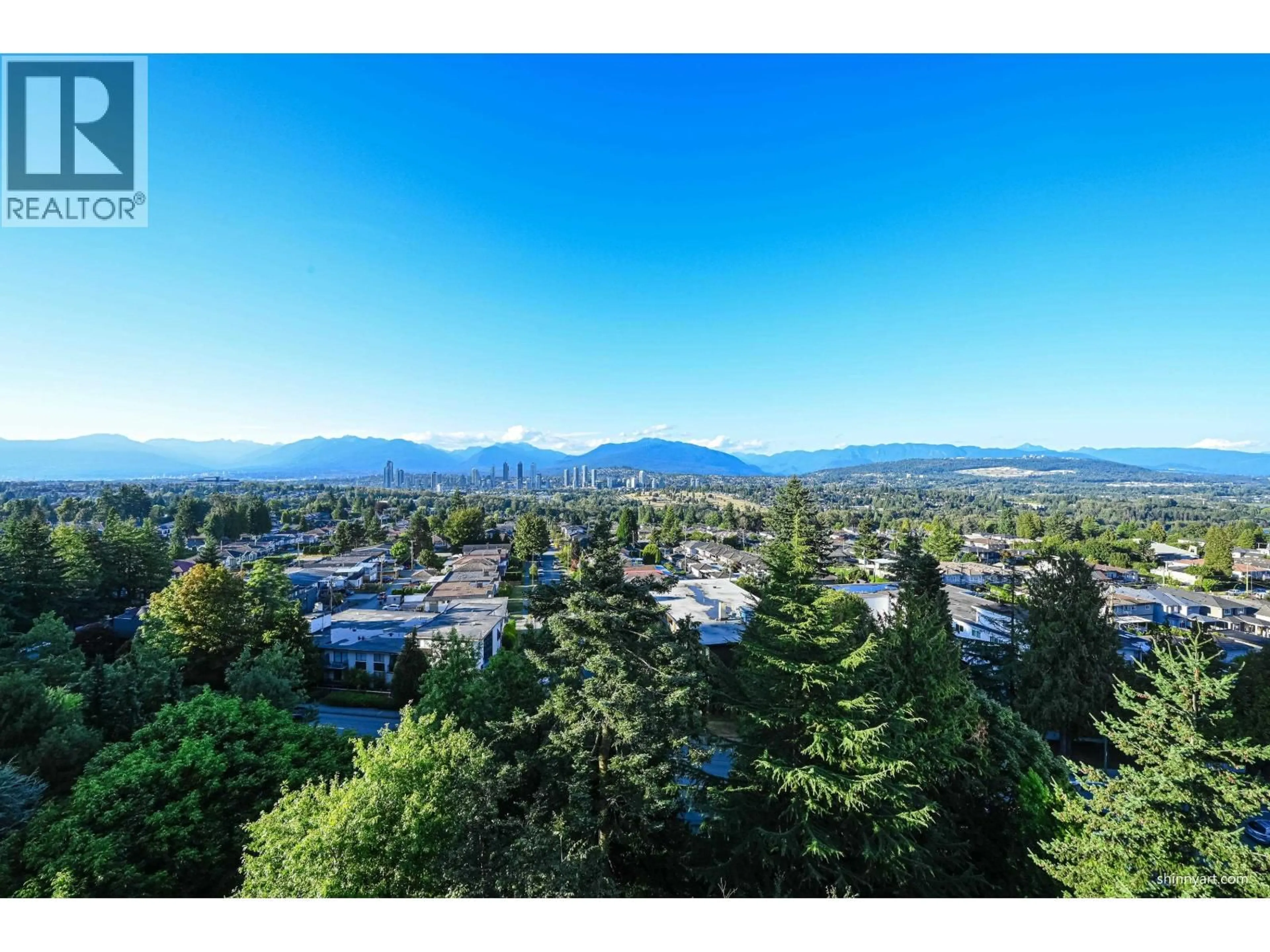 A pic from outside/outdoor area/front of a property/back of a property/a pic from drone, water/lake/river/ocean view for 1101 - 4689 HAZEL STREET, Burnaby British Columbia V5H4R6