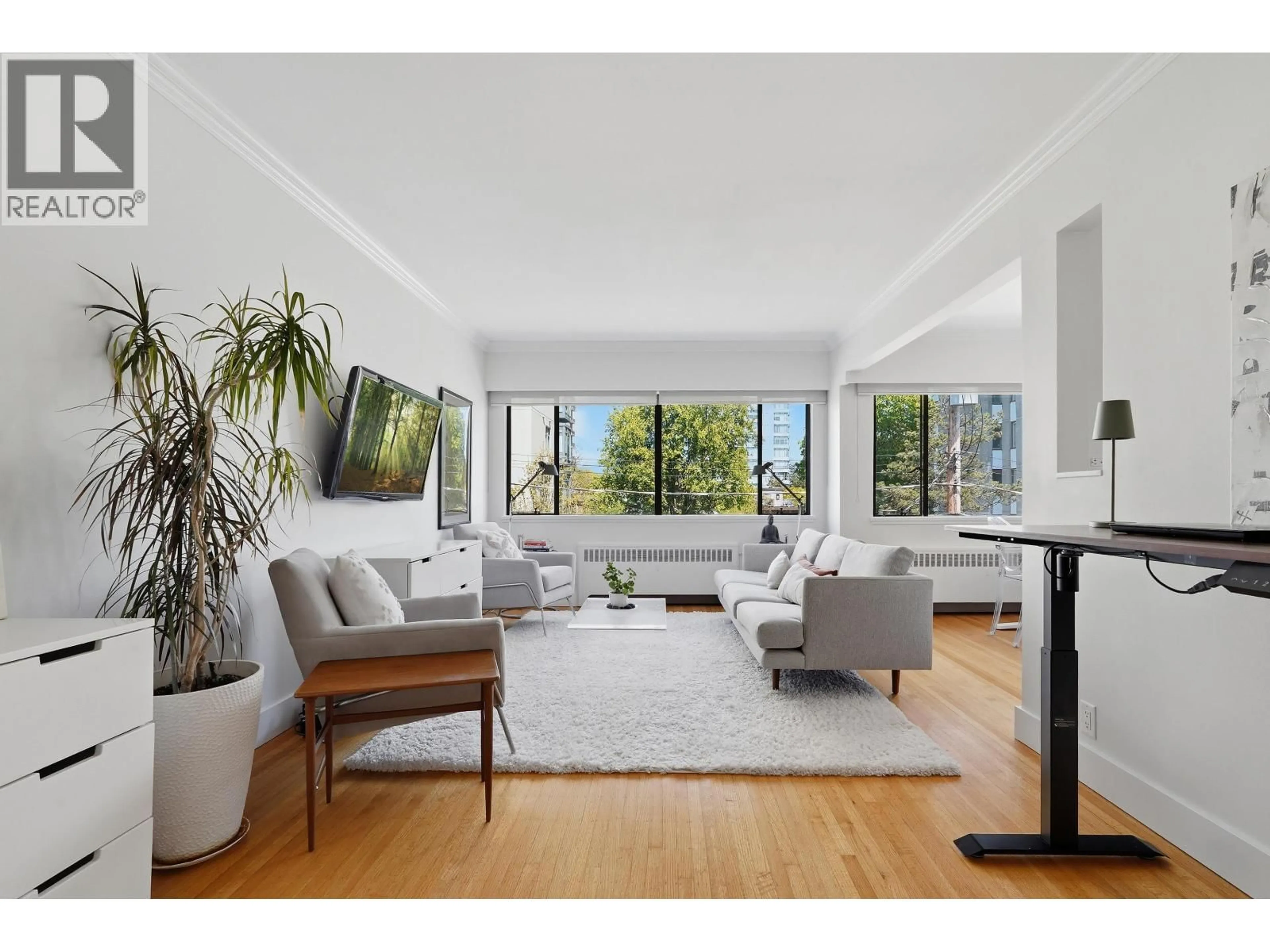 Living room with furniture, unknown for 8 - 2255 40TH AVENUE, Vancouver British Columbia V6M1W7