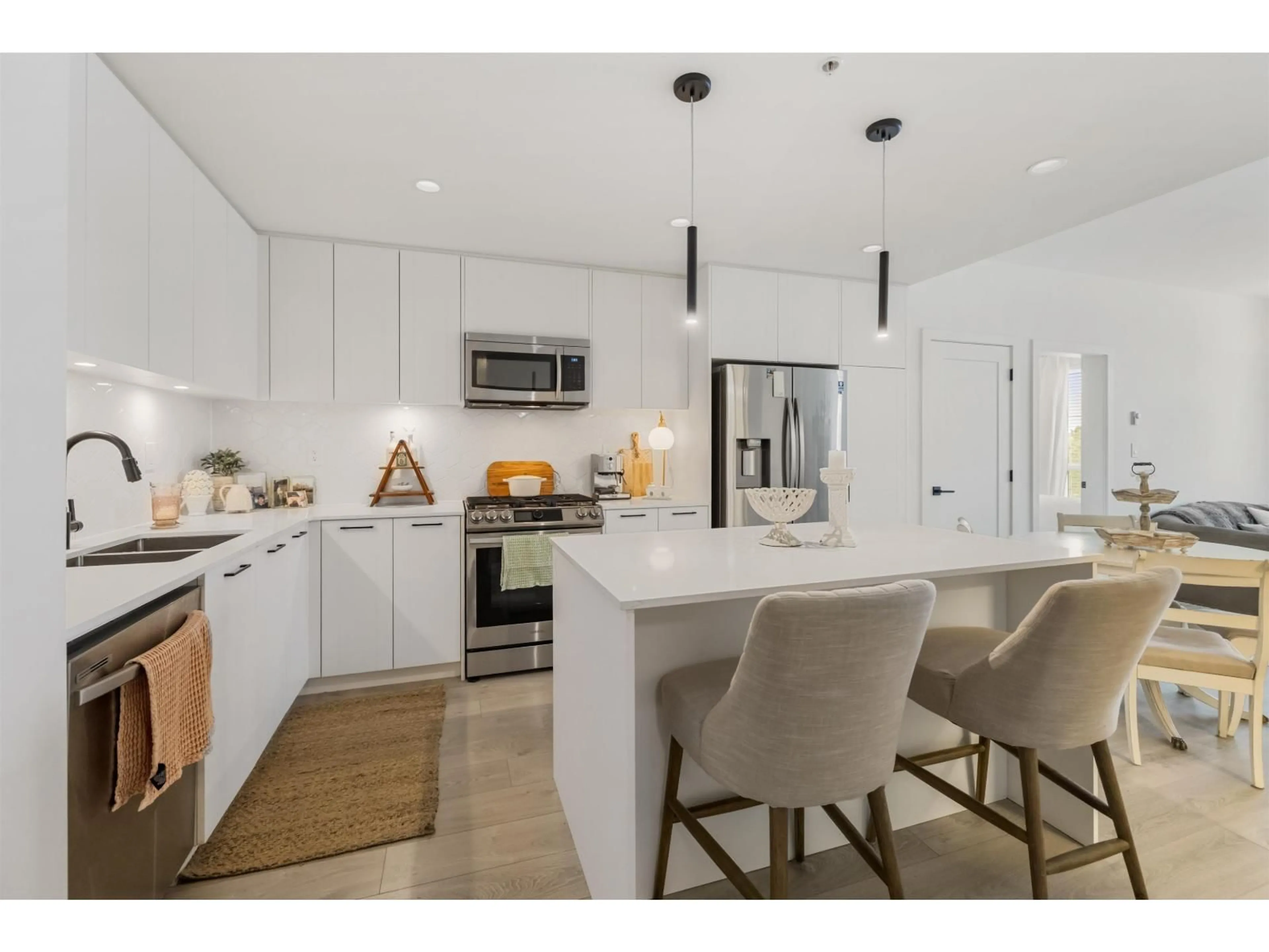 Open concept kitchen, unknown for D207 - 8327 201 STREET, Langley British Columbia V2Y3P5