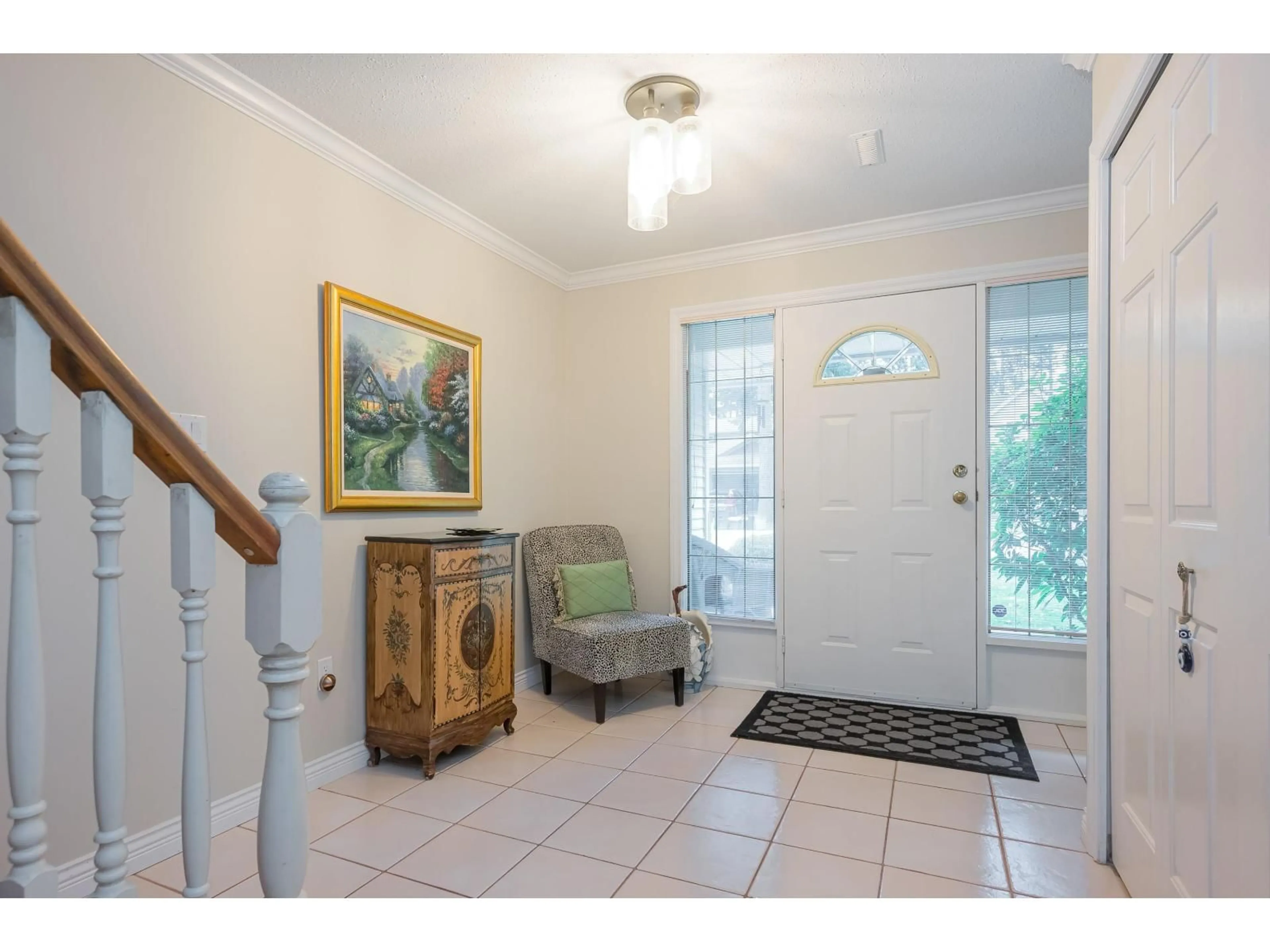 Indoor entryway for 3385 199 STREET, Langley British Columbia V3A1H7