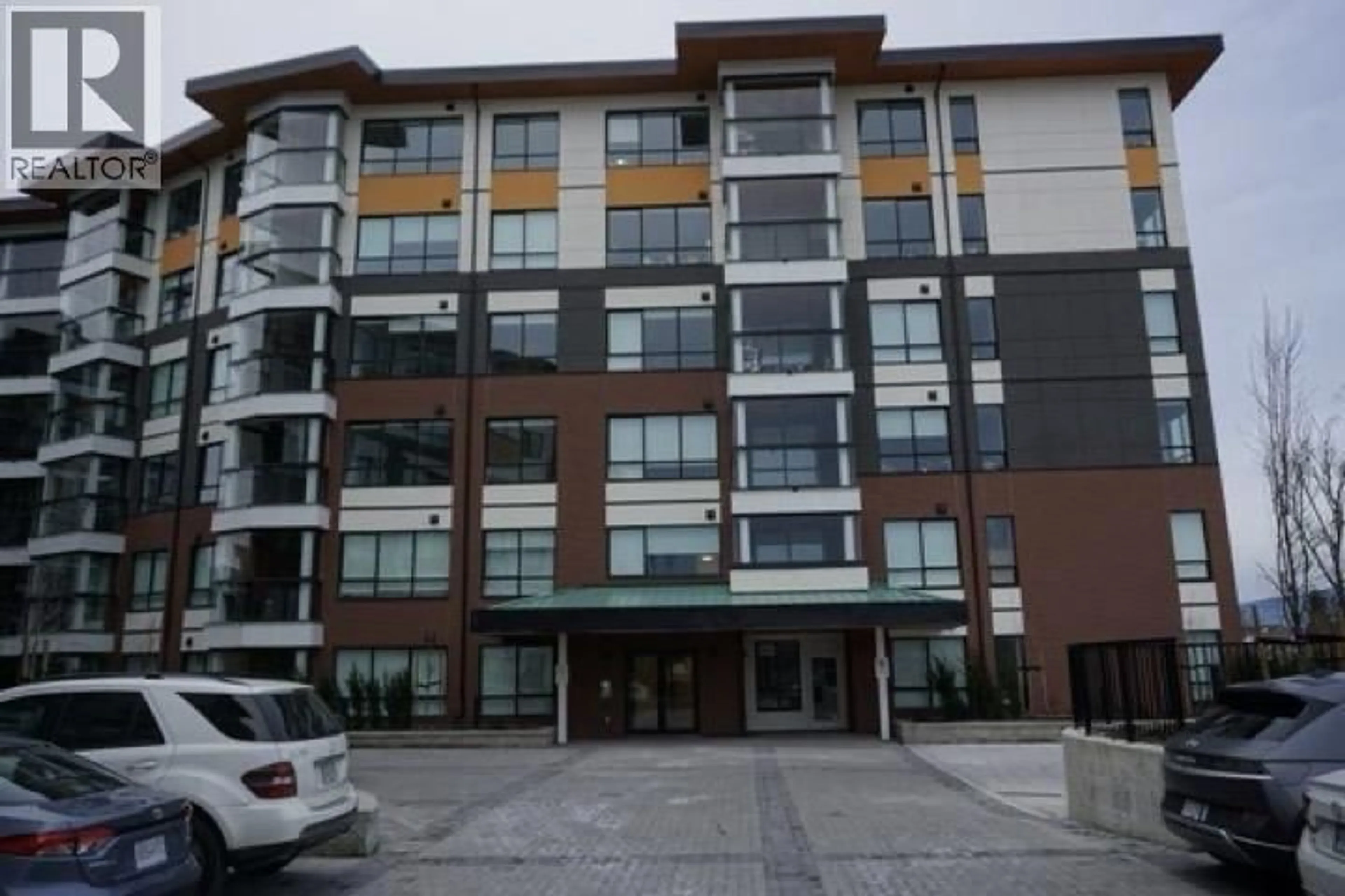 Indoor foyer for 507 - 11641 227 STREET, Maple Ridge British Columbia V2X9J6