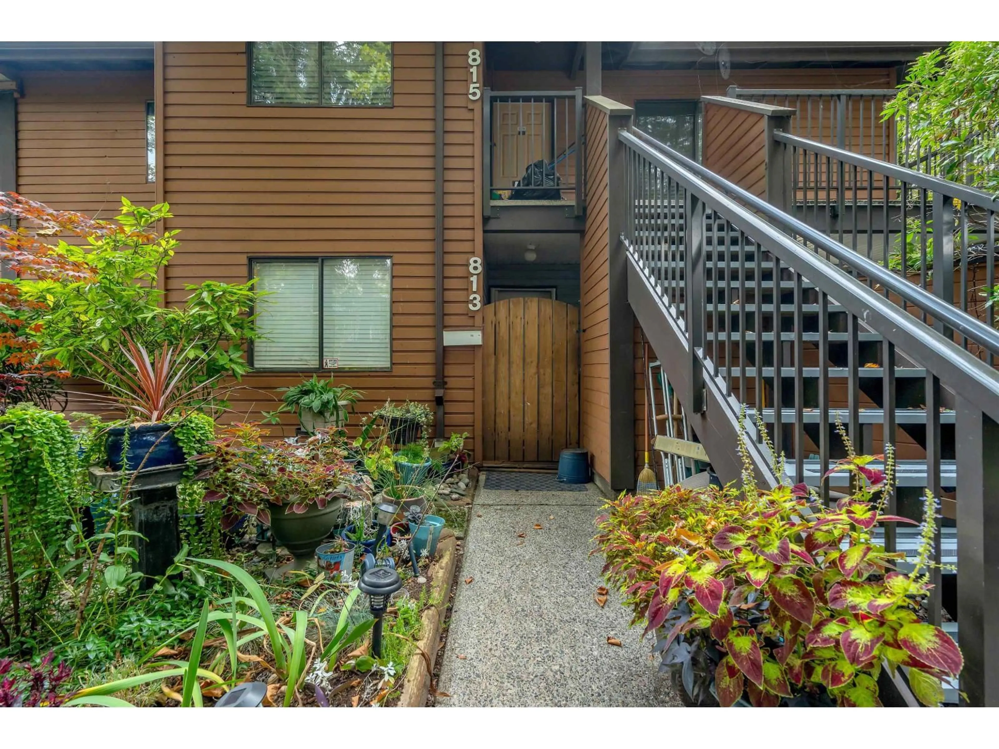 Unknown for 813 - 10620 150 STREET, Surrey British Columbia V3R7S1