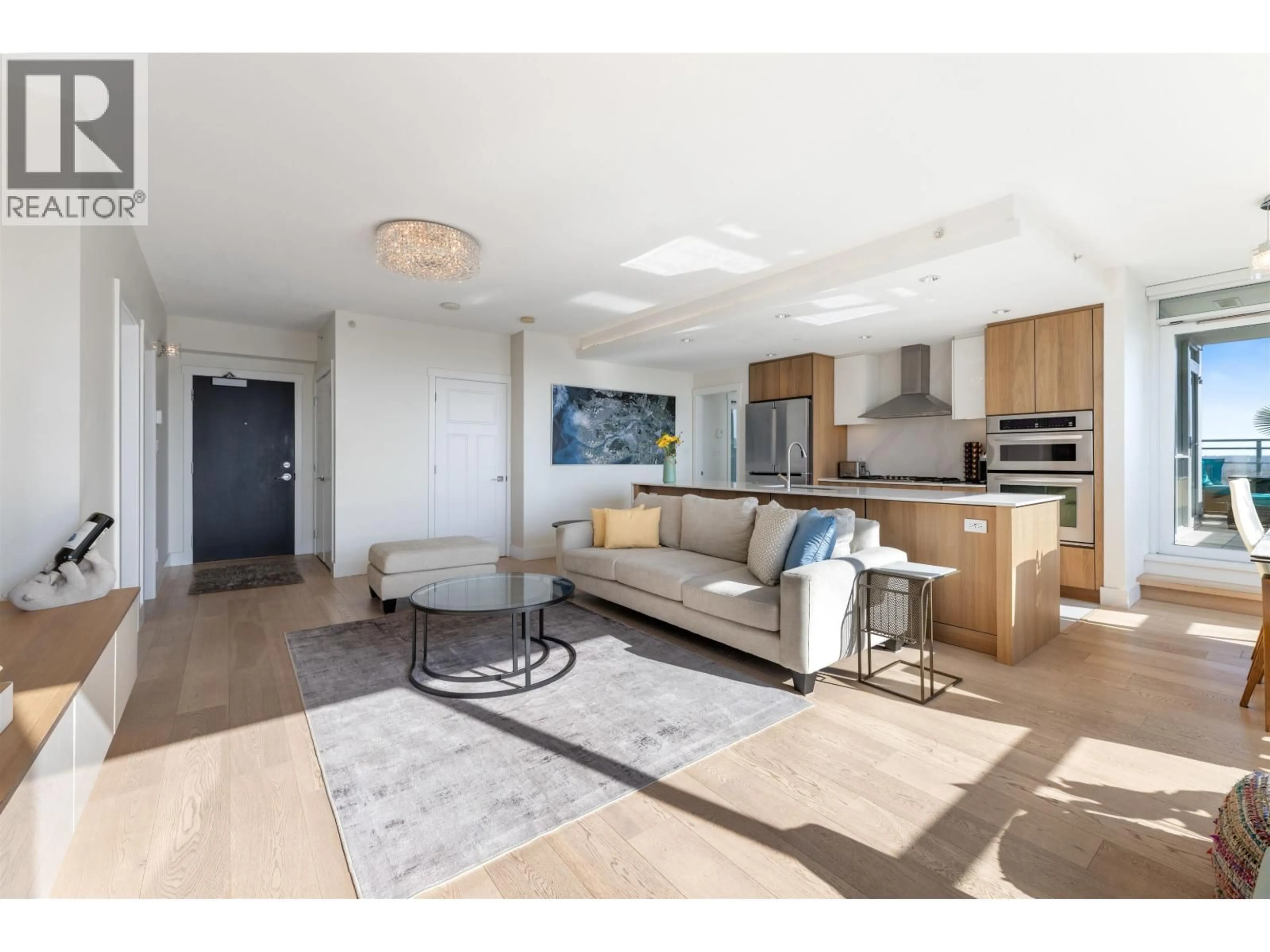 Open concept kitchen, unknown for 3301 - 2968 GLEN DRIVE, Coquitlam British Columbia V3B0C4