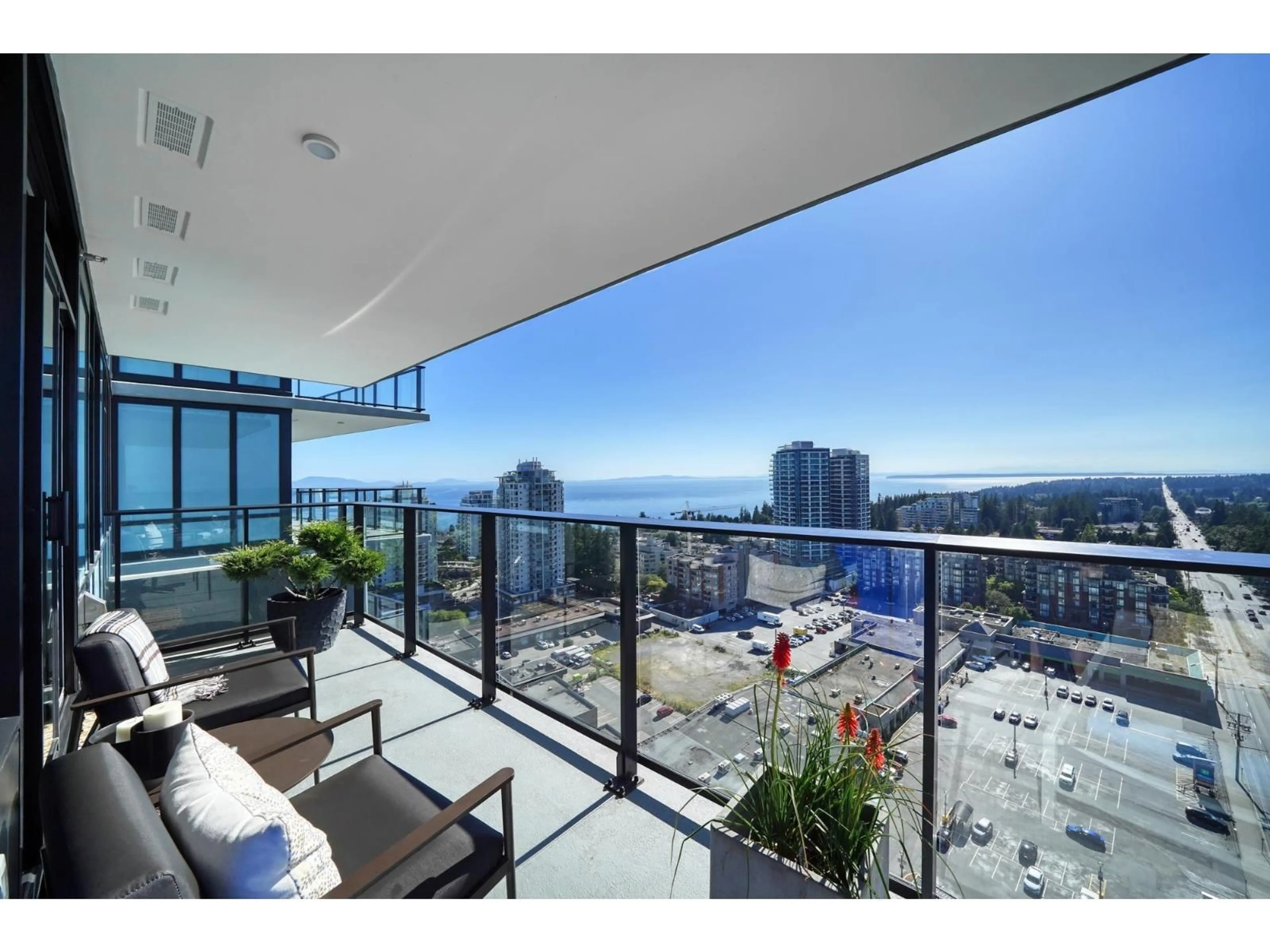 Unknown for 2006 - 1588 JOHNSTON ROAD, White Rock British Columbia V4B0C5