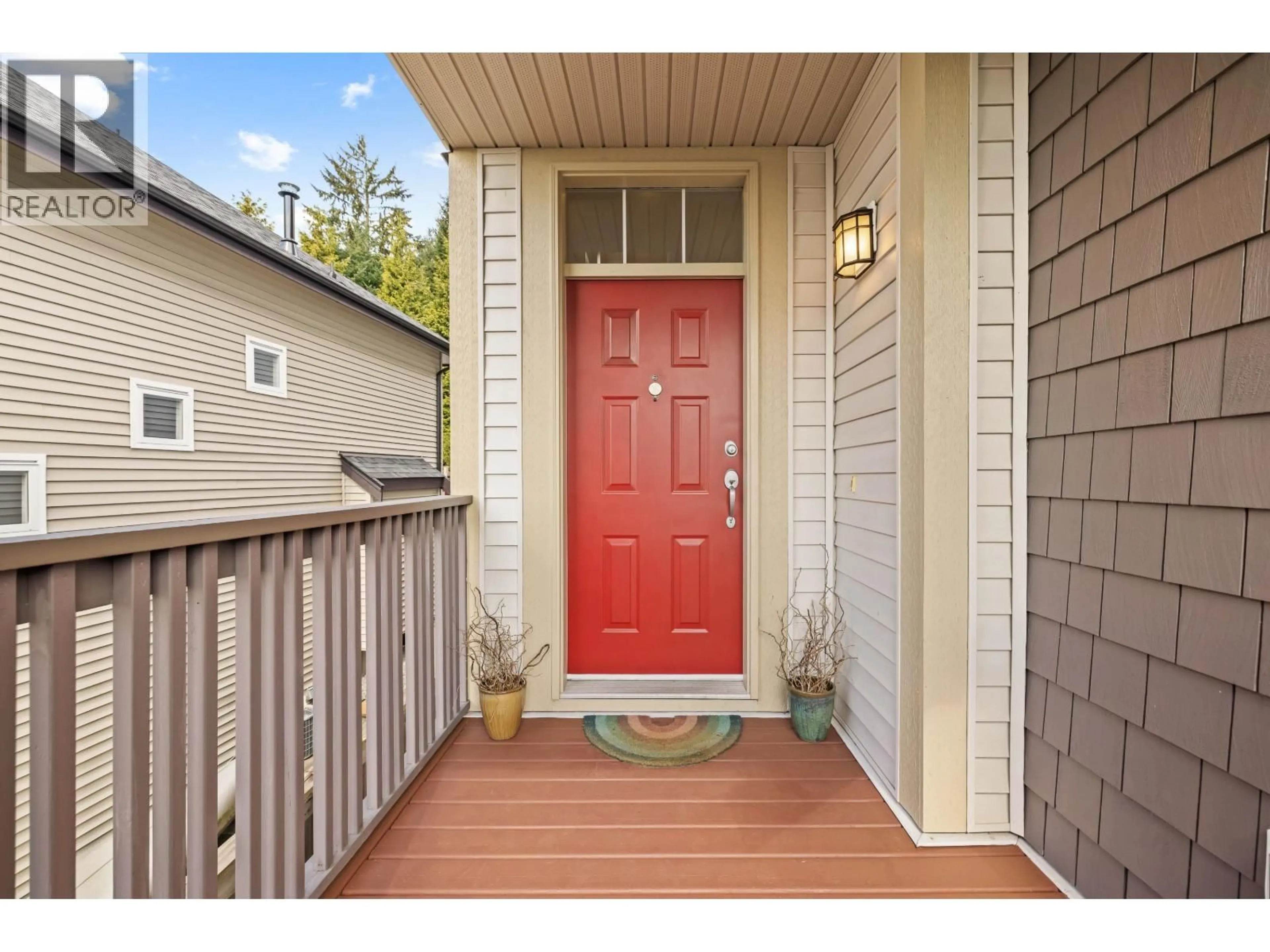 Indoor entryway for 51 FERNWAY DRIVE, Port Moody British Columbia V3H5K5