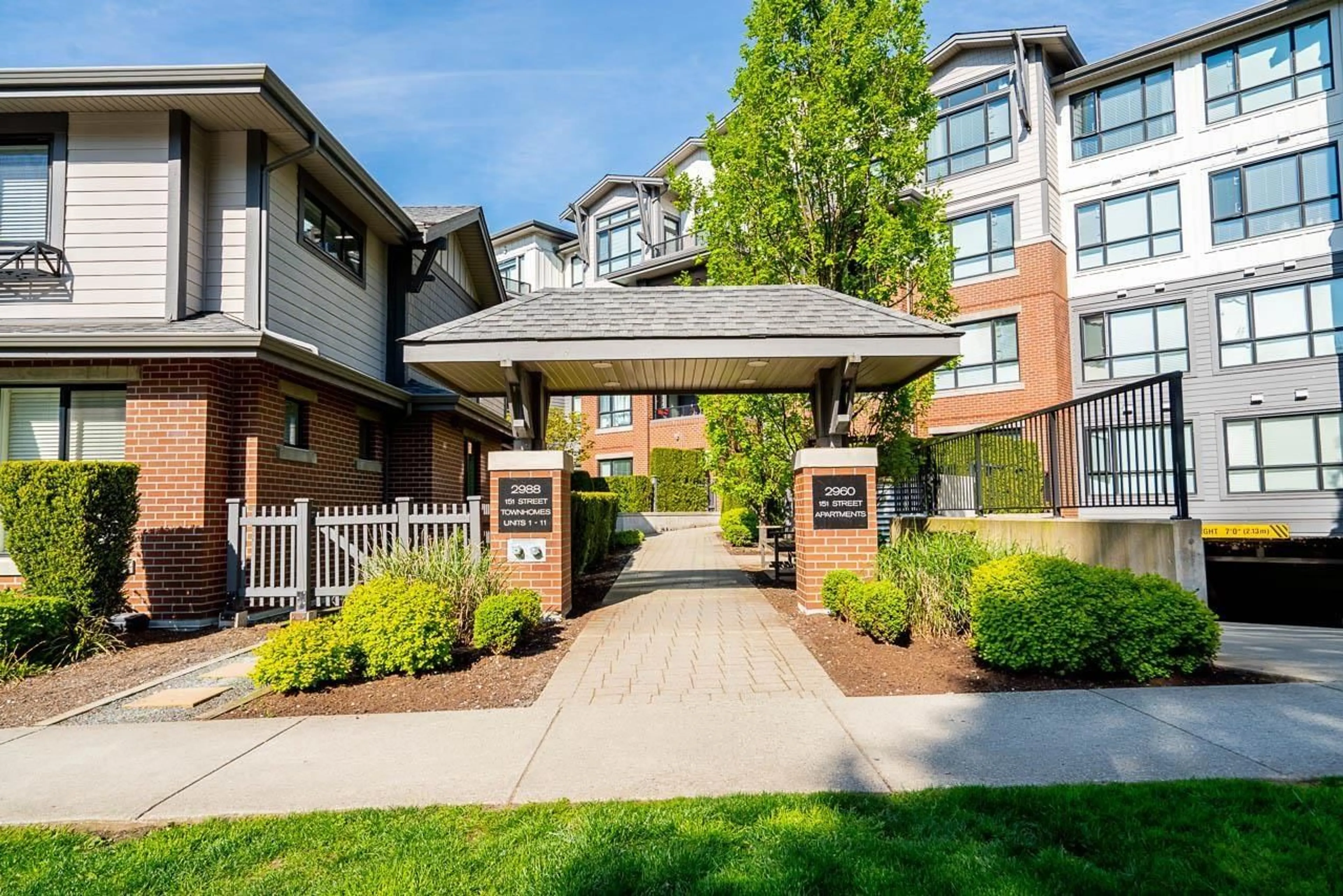Unknown for 417 - 2960 151 STREET, Surrey British Columbia V4P0G3