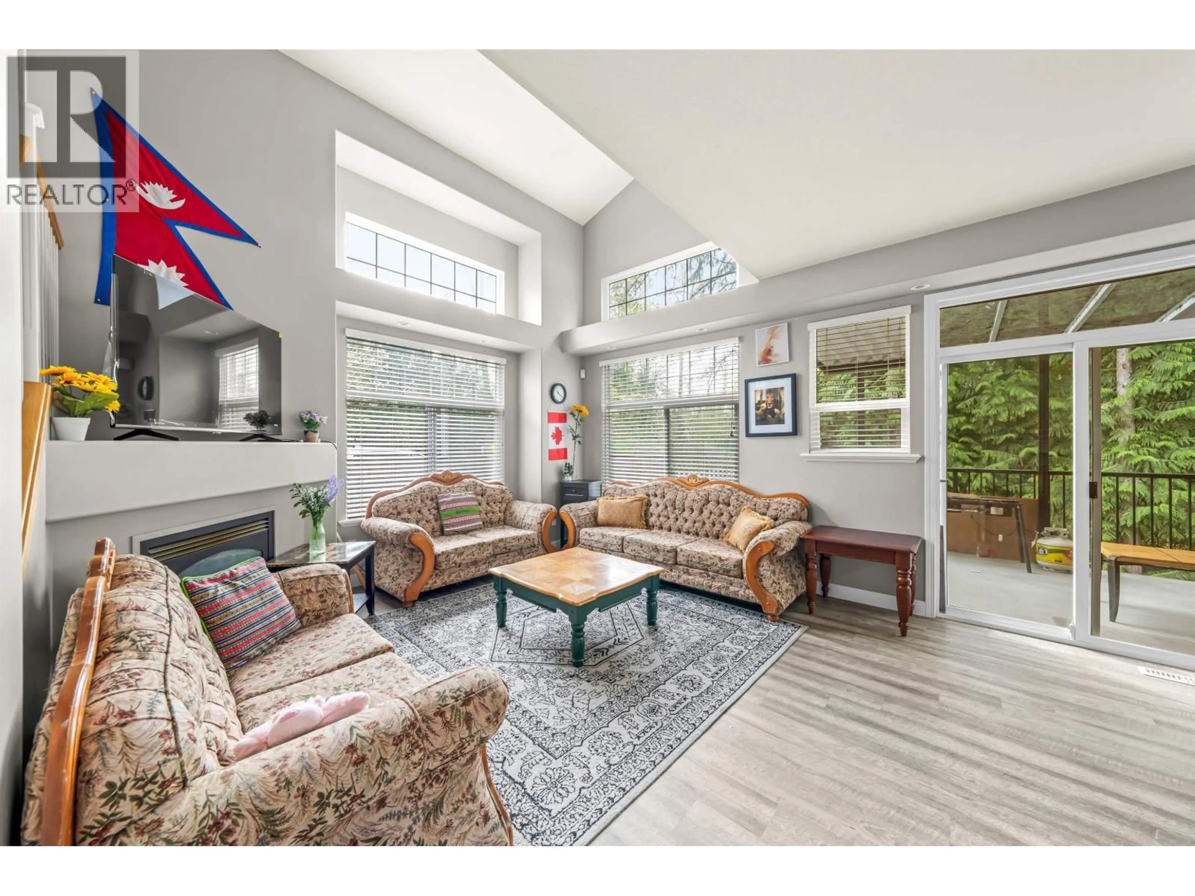 Living room with furniture, unknown for 1 - 11495 COTTONWOOD DRIVE, Maple Ridge British Columbia V2X6C8