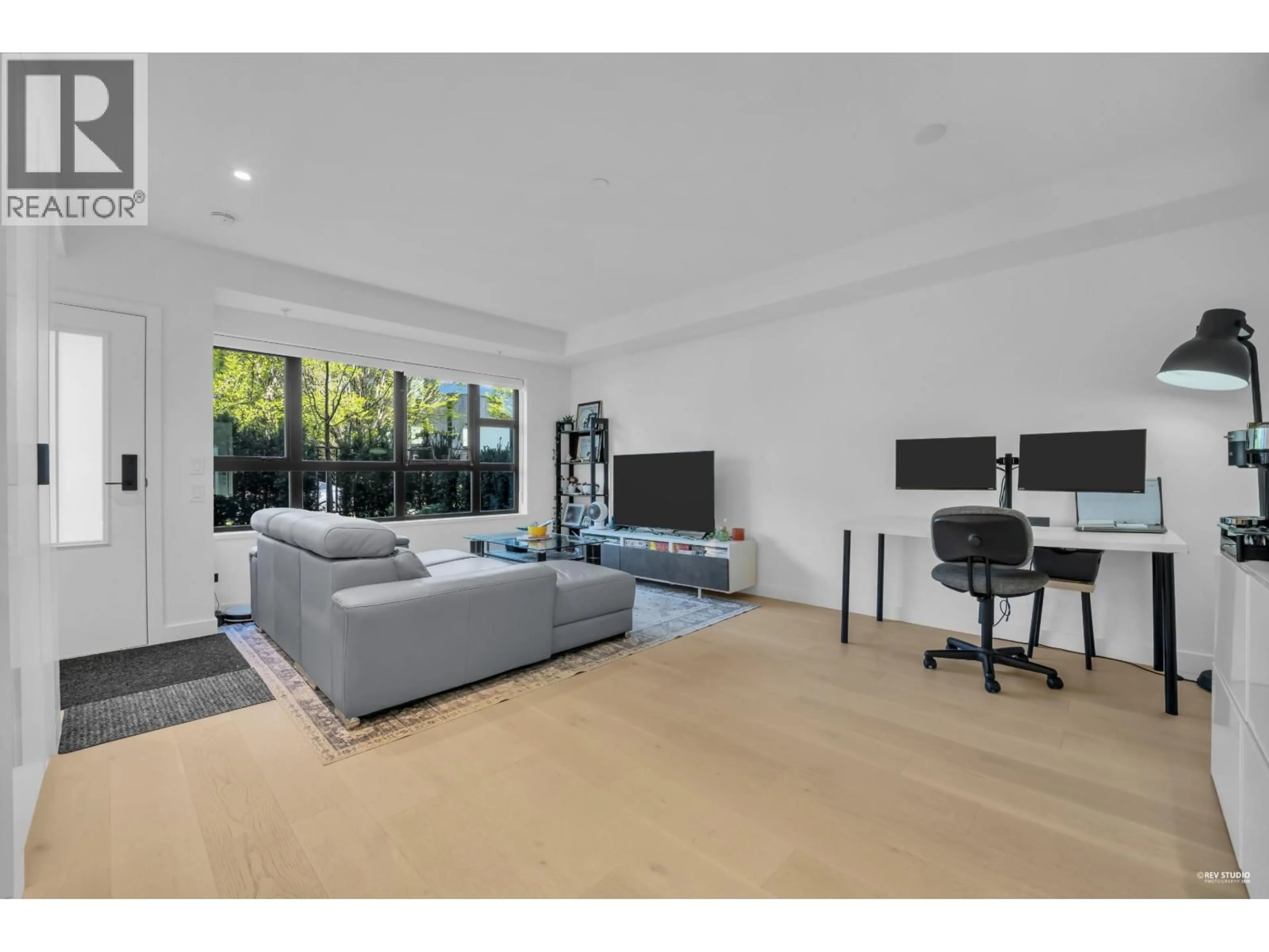 Unknown for 37 - 530 28TH AVENUE, Vancouver British Columbia V5Z2H1