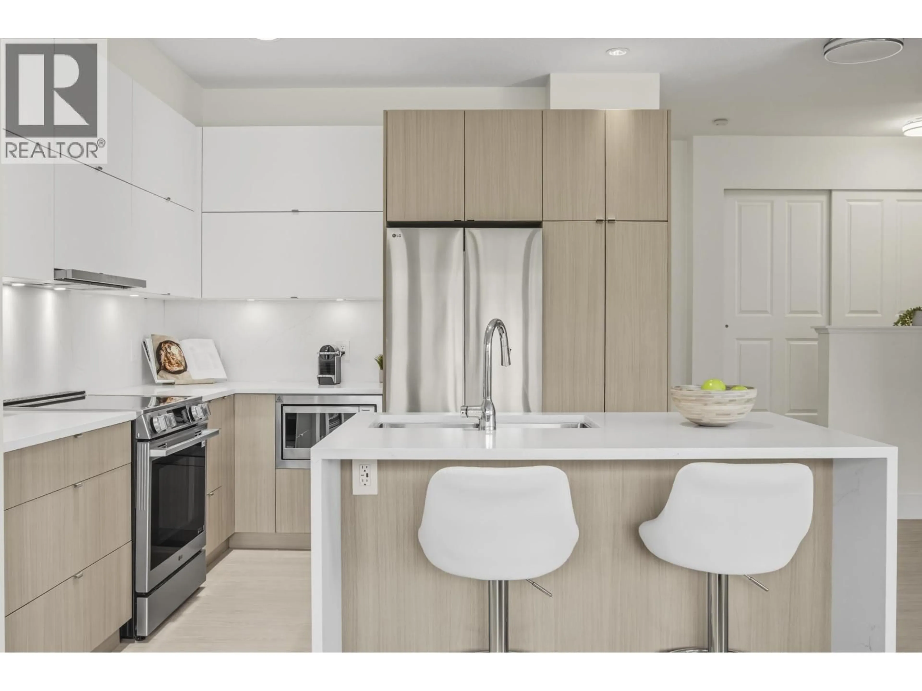 Open concept kitchen, unknown for 17 - 1026 GLACIER VIEW DRIVE, Squamish British Columbia V8B0G1