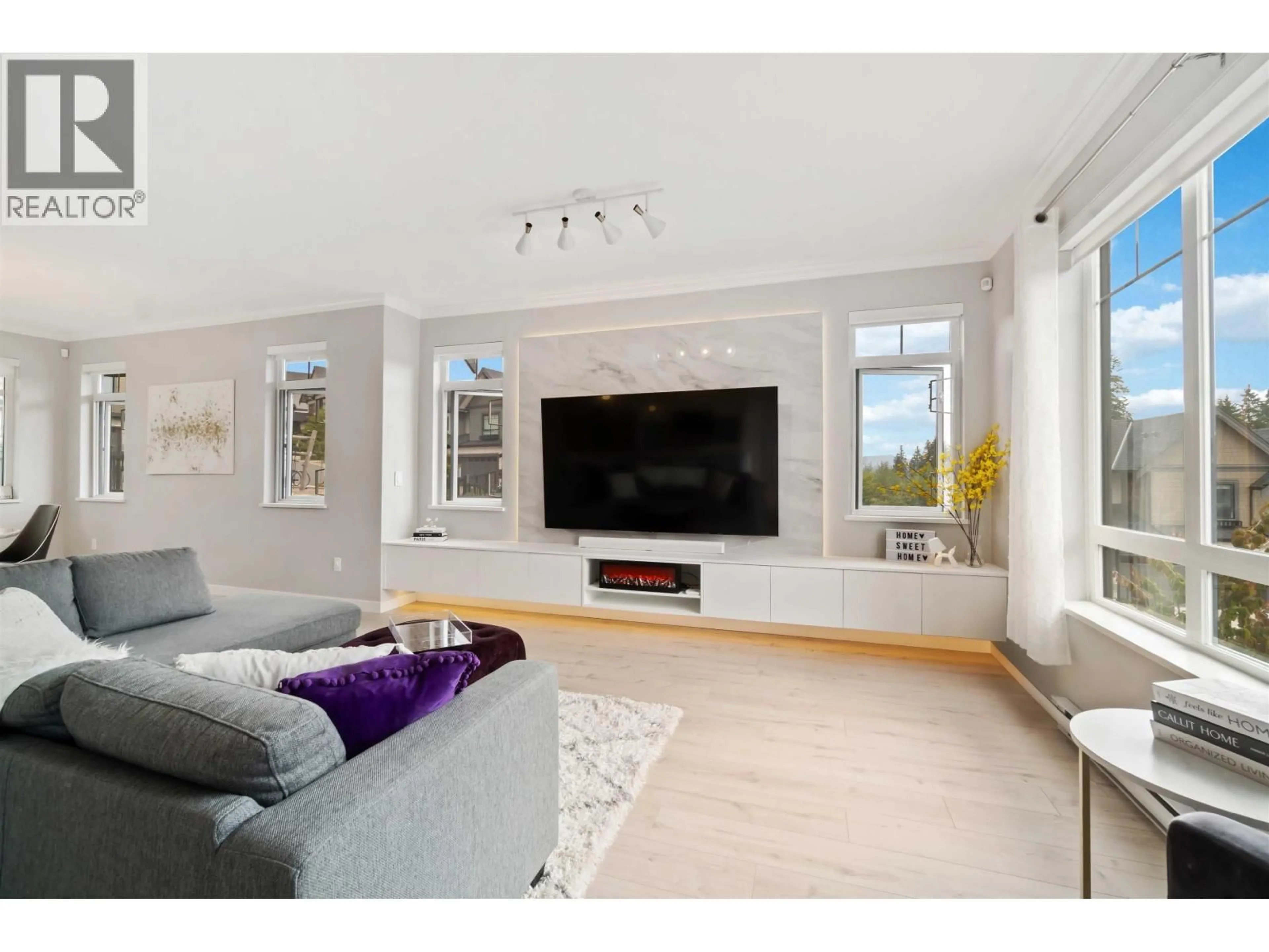 Living room with furniture, unknown for 136 - 1350 MITCHELL STREET, Coquitlam British Columbia V3E0S7