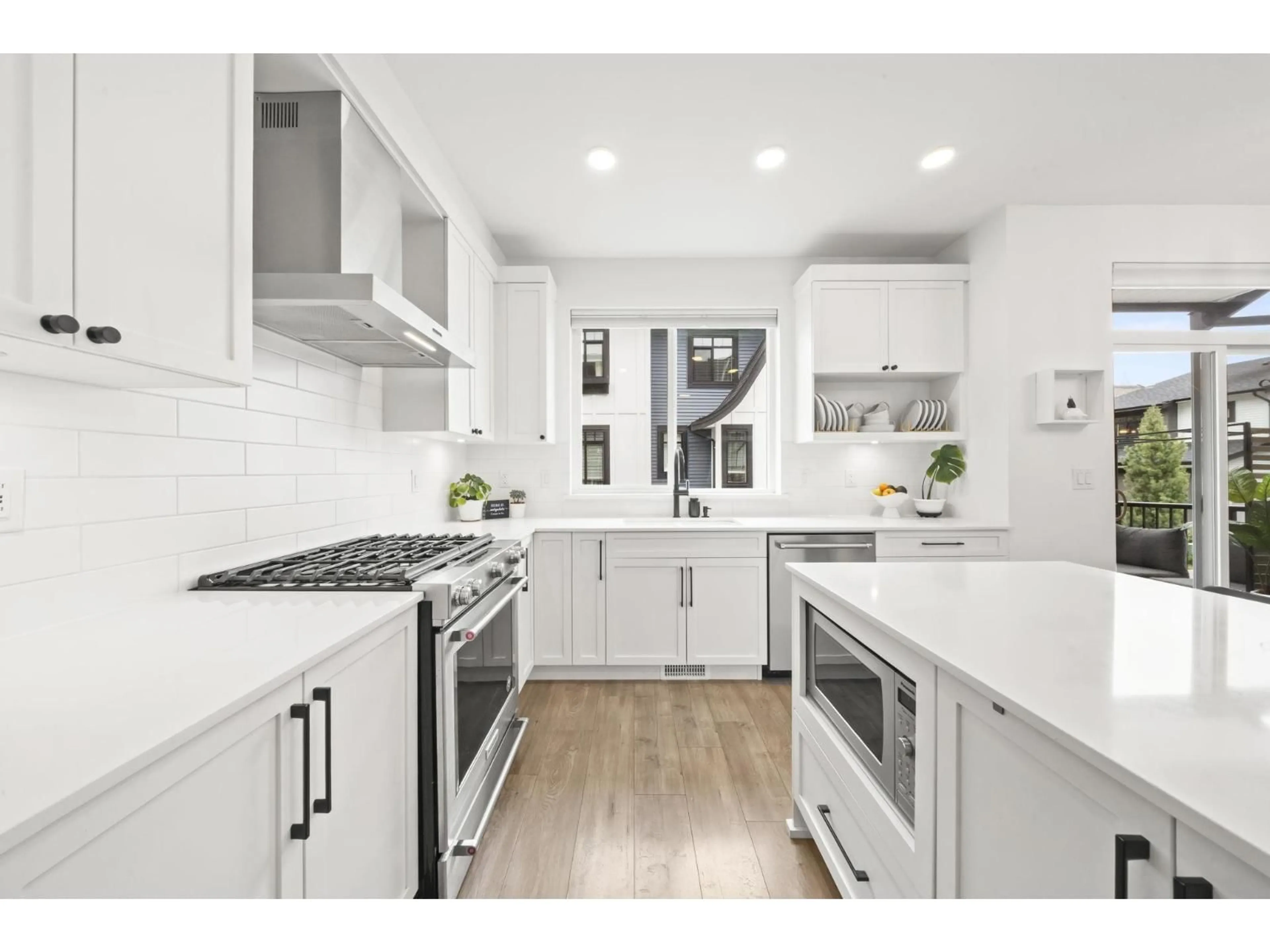 Open concept kitchen, unknown for 19 - 6897 201 STREET, Langley British Columbia V2Y0Z3