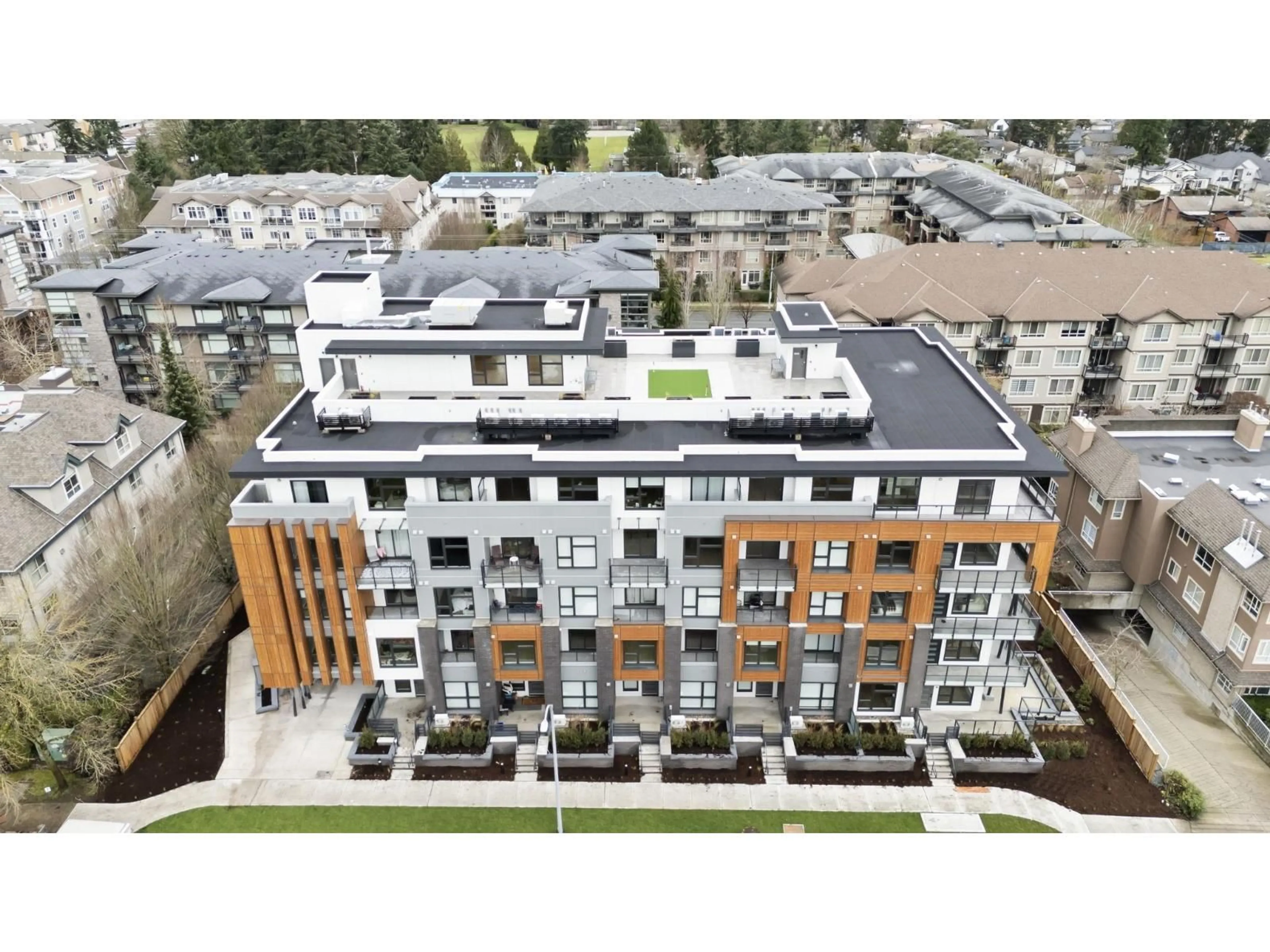 A pic from outside/outdoor area/front of a property/back of a property/a pic from drone, building for 211 - 15353 17 AVENUE, Surrey British Columbia V4A1T8