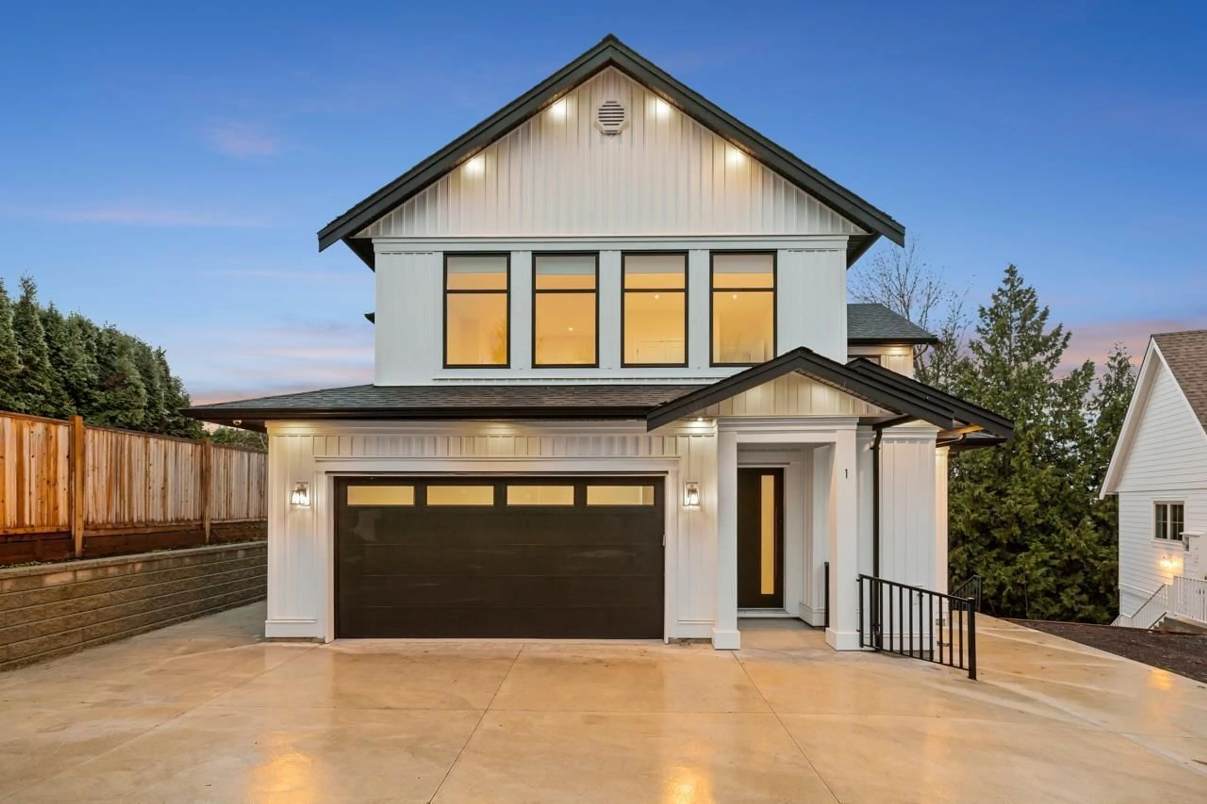 Home with vinyl exterior material, street for 1 - 35133 CHRISTINA PLACE, Abbotsford British Columbia V3S8H1