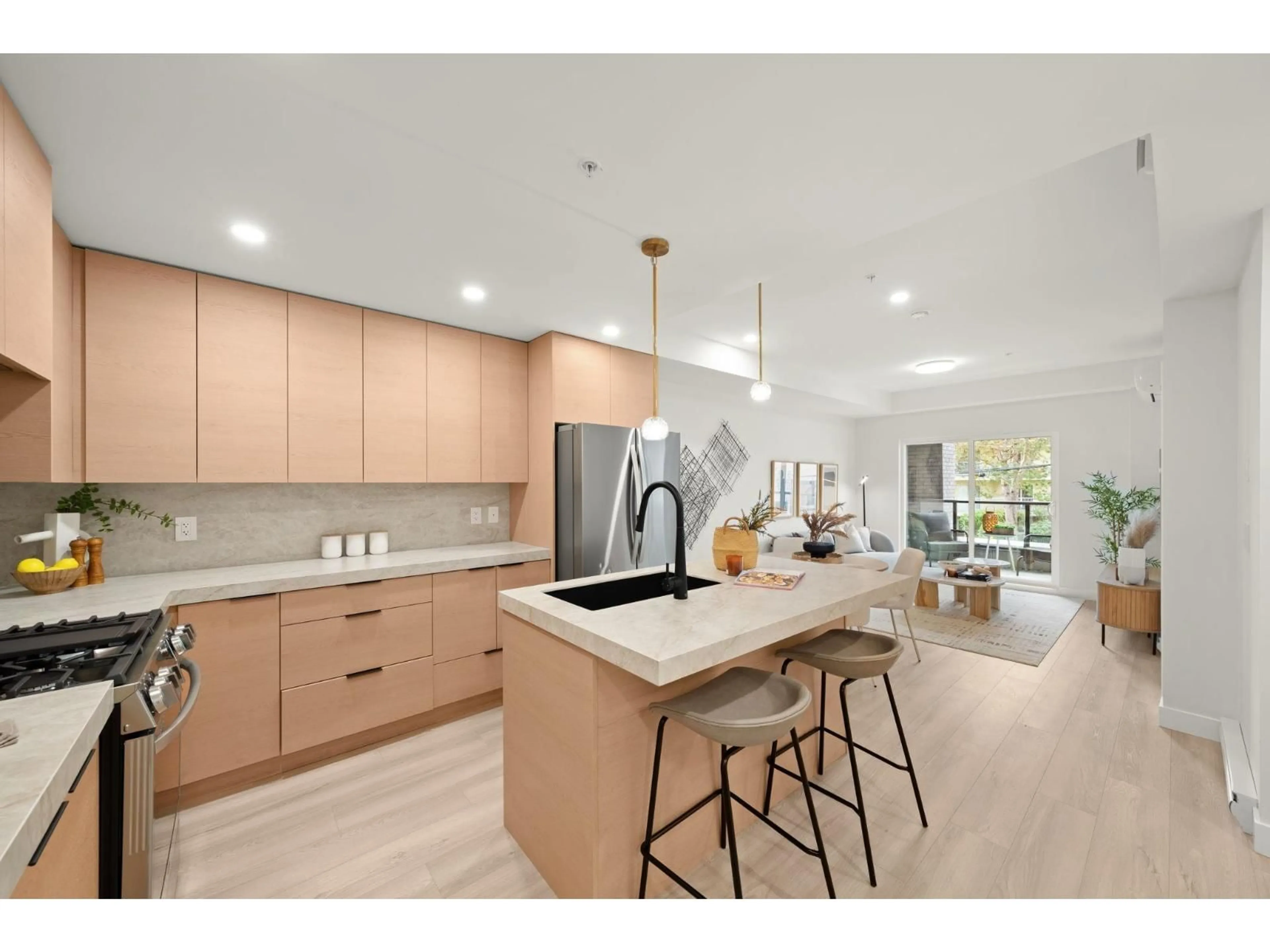 Open concept kitchen, unknown for 208 - 15353 17 AVENUE, Surrey British Columbia V4A1T8