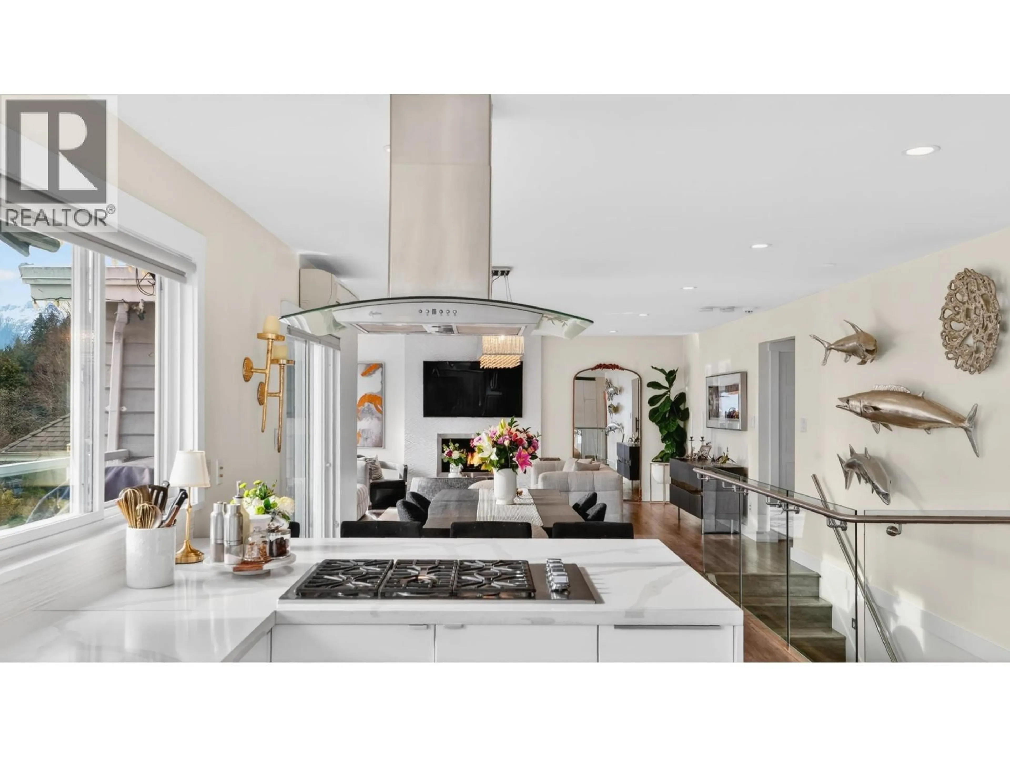 Contemporary kitchen, ceramic/tile floor for 668 ALPINE COURT, North Vancouver British Columbia V7R2L8
