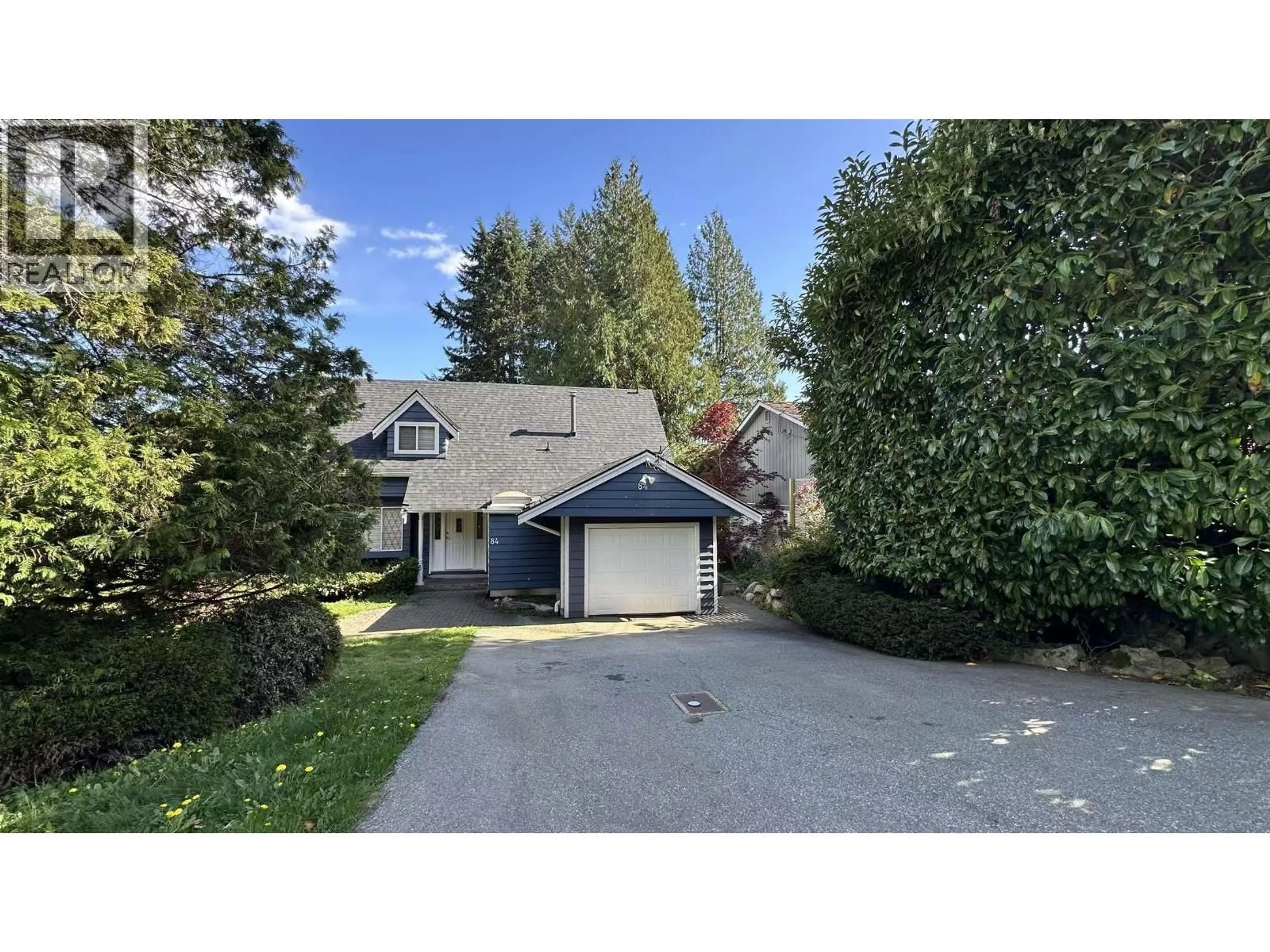 A pic from outside/outdoor area/front of a property/back of a property/a pic from drone, street for 84 LAURIE CRESCENT, West Vancouver British Columbia V7S1B7