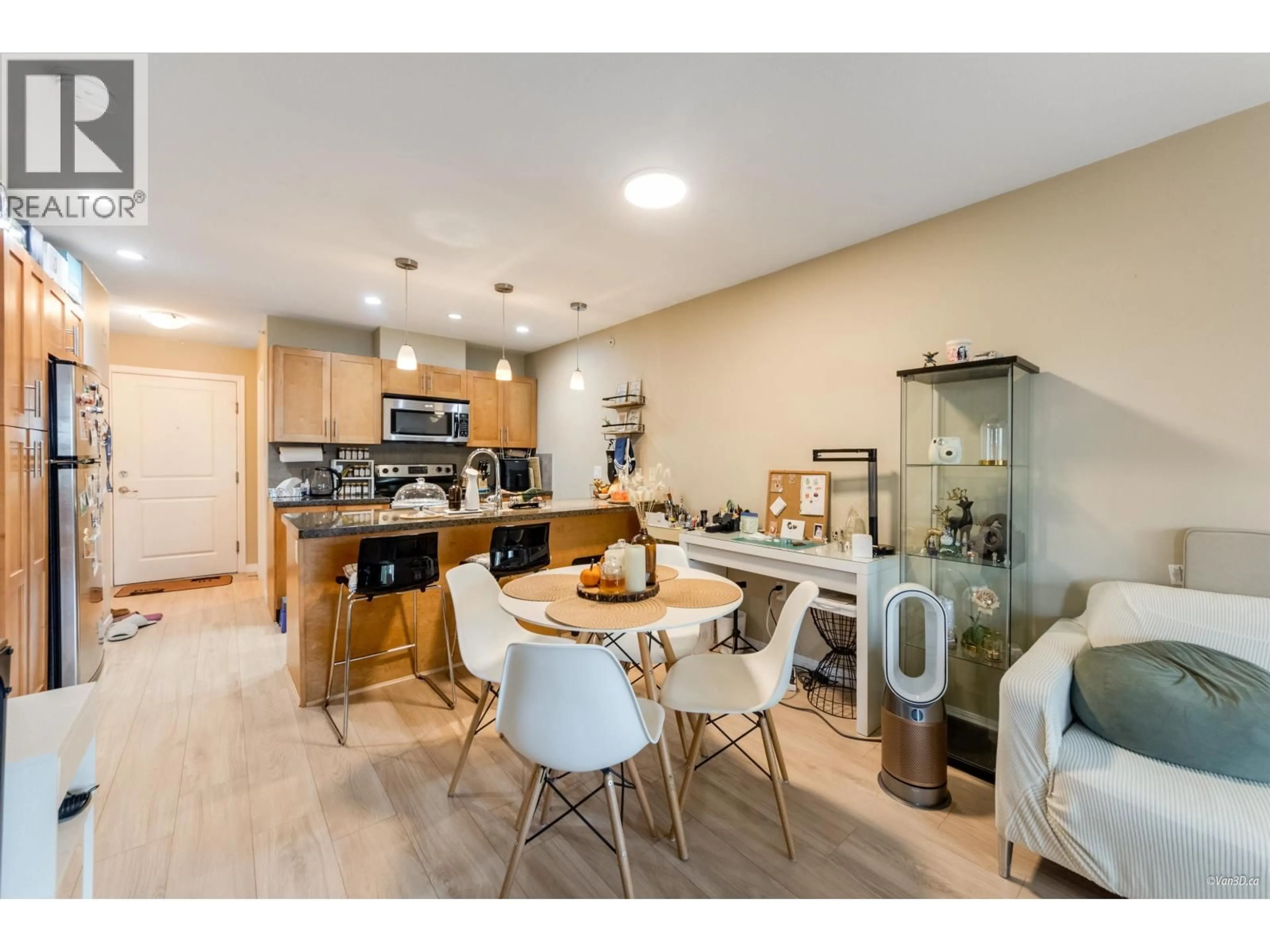 Open concept kitchen, unknown for 307 - 5000 IMPERIAL STREET, Burnaby British Columbia V5J1C8
