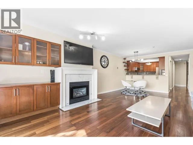 3 - 2150 MARINE DRIVE, Vancouver 2