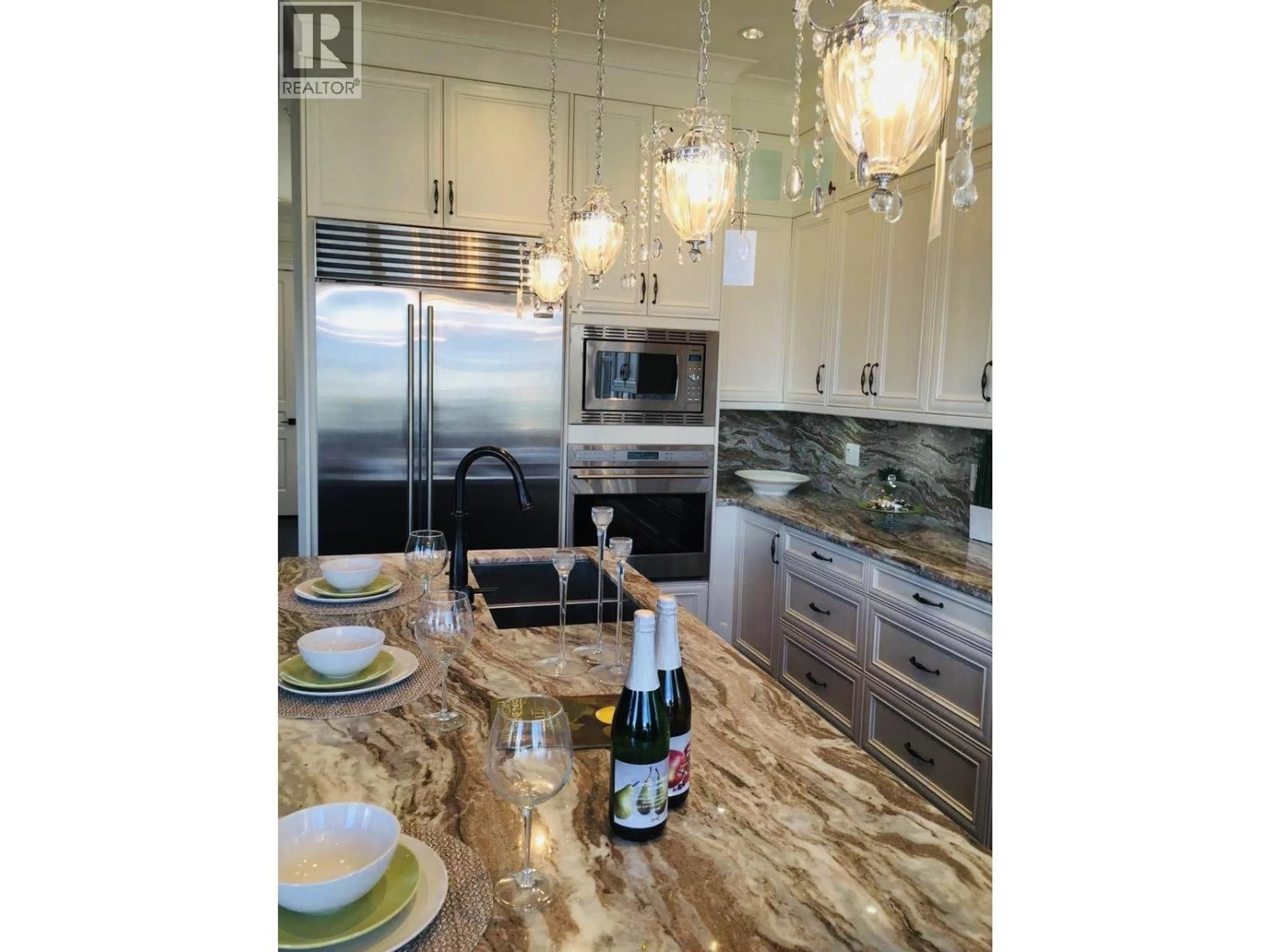 Contemporary kitchen, unknown for 3941 11TH AVENUE, Vancouver British Columbia V6R2L1