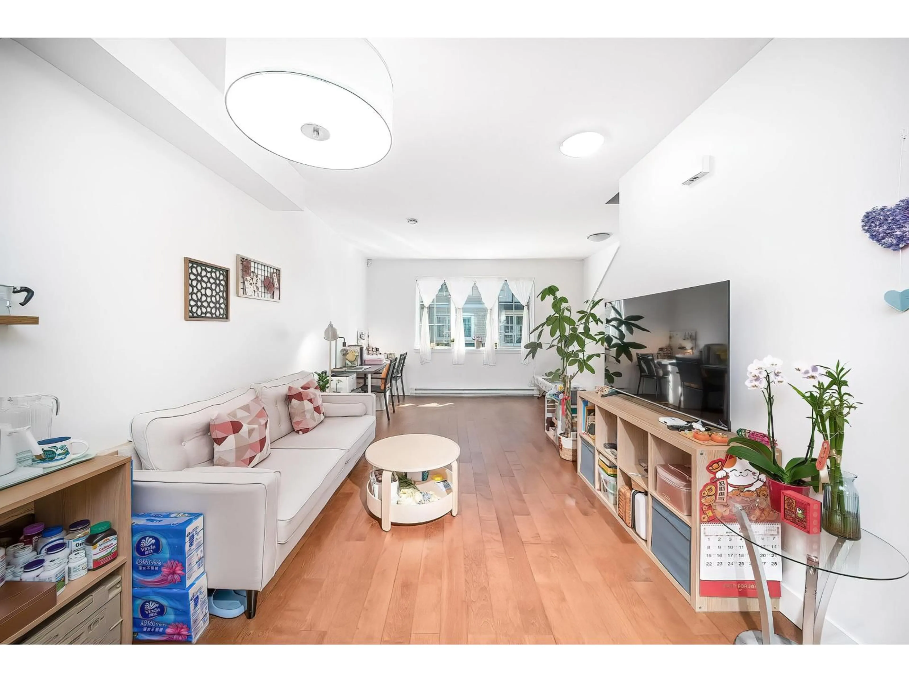 Living room with furniture, unknown for 92 - 2450 161A, Surrey British Columbia V3S8K4