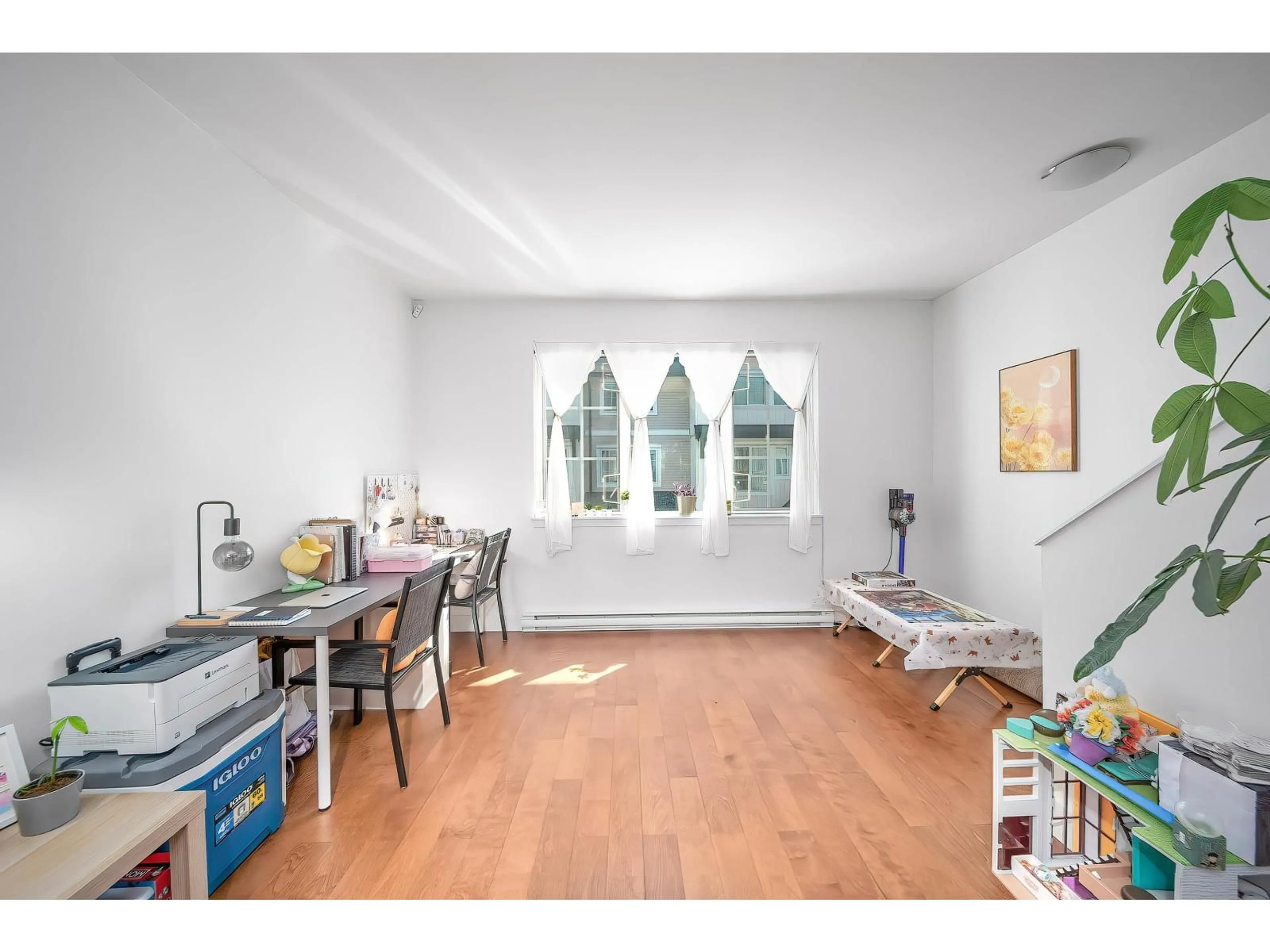 A pic of a room for 92 - 2450 161A, Surrey British Columbia V3S8K4