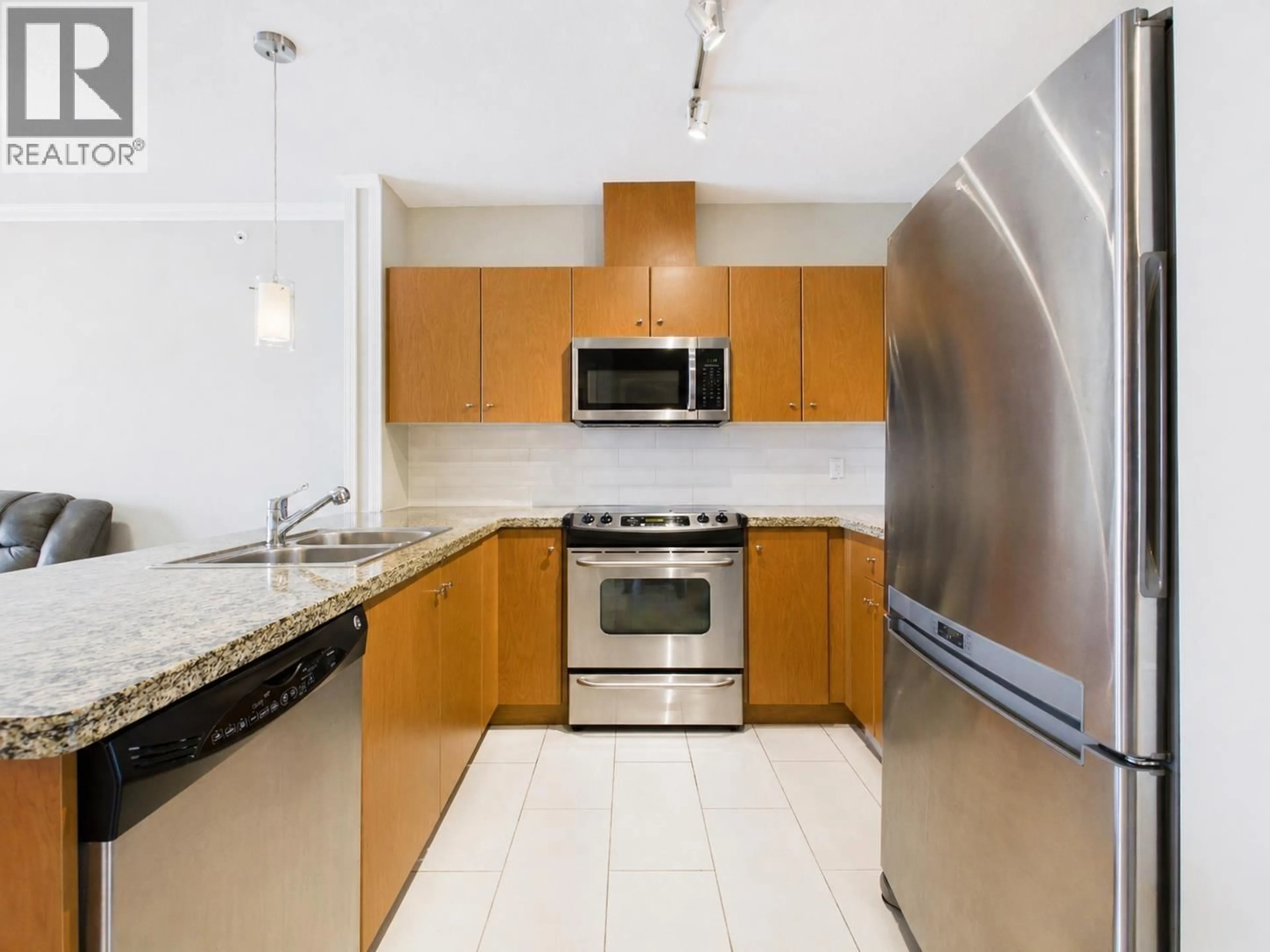 Standard kitchen, unknown for 1609 - 511 ROCHESTER AVENUE, Coquitlam British Columbia V3K0A2