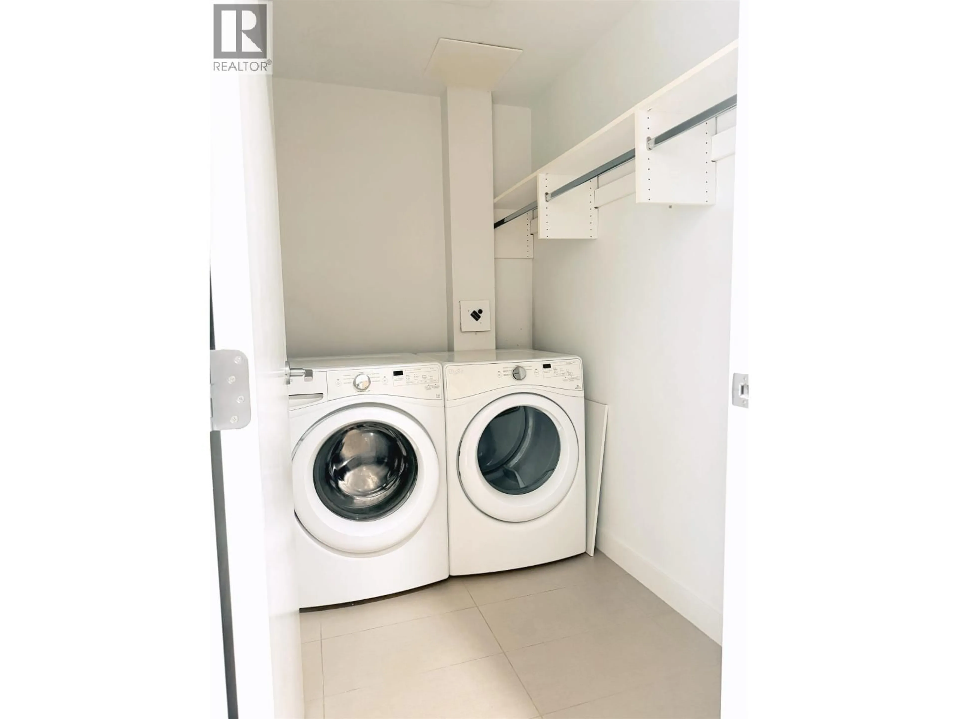 Laundry room for 1611 - 6098 STATION STREET, Burnaby British Columbia V5H0H4