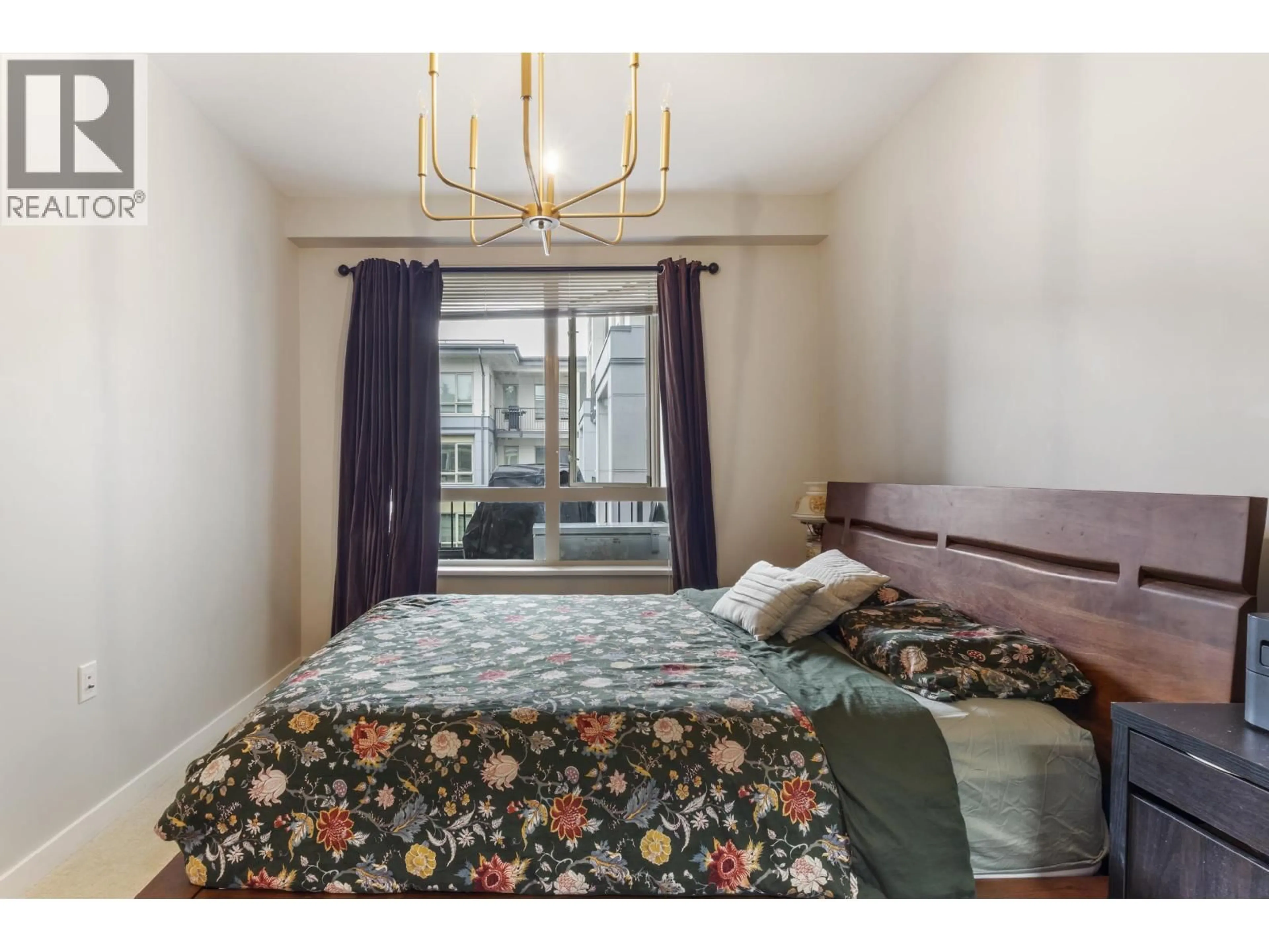 Bedroom with bed, unknown for 418 - 2651 LIBRARY LANE, North Vancouver British Columbia V7J0C1