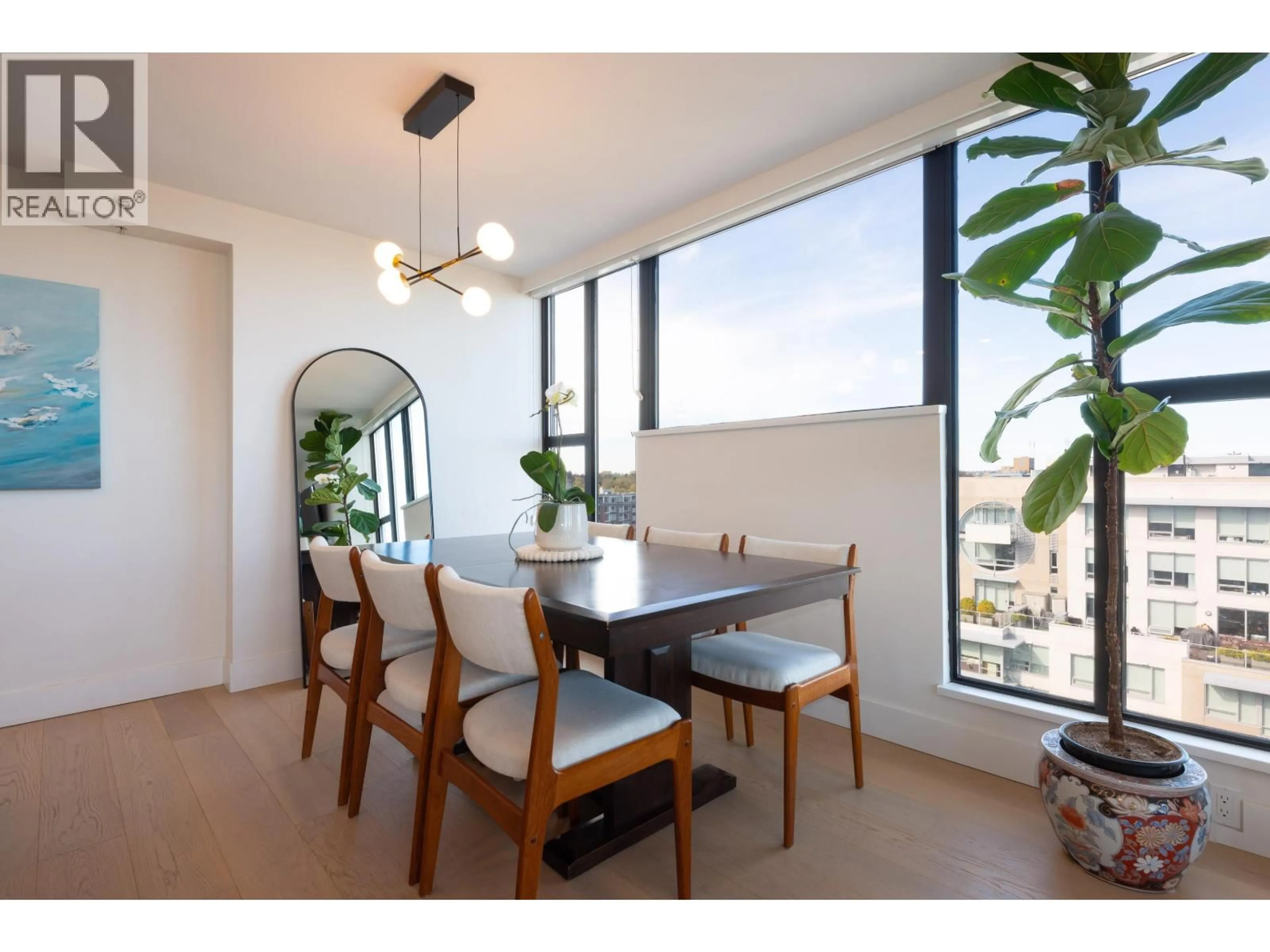 Dining room, wood/laminate floor for 1101 - 1633 8TH AVENUE, Vancouver British Columbia V6J5H7
