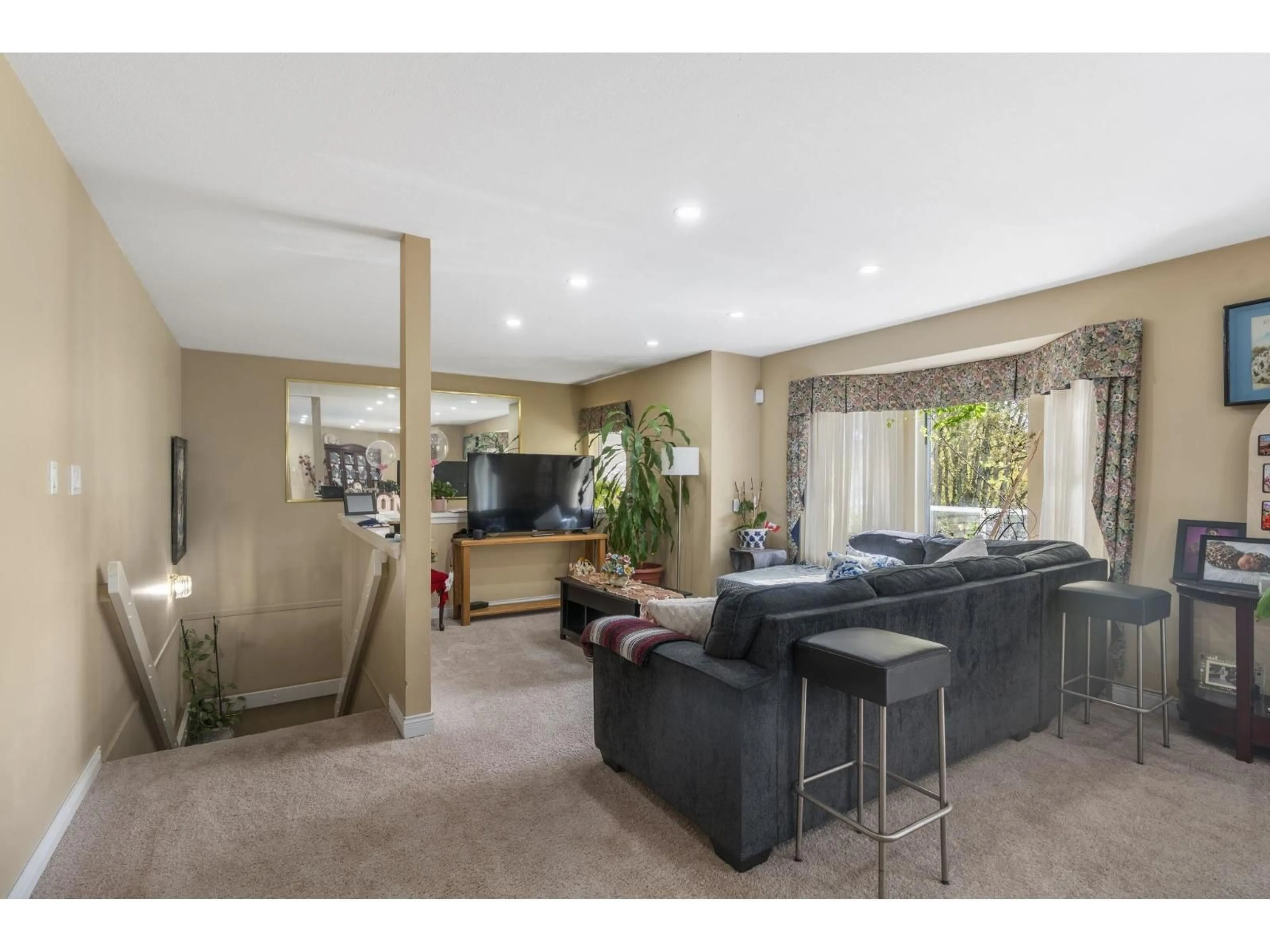 Living room with furniture, unknown for 123 - 6841 138 STREET, Surrey British Columbia V3W0A7