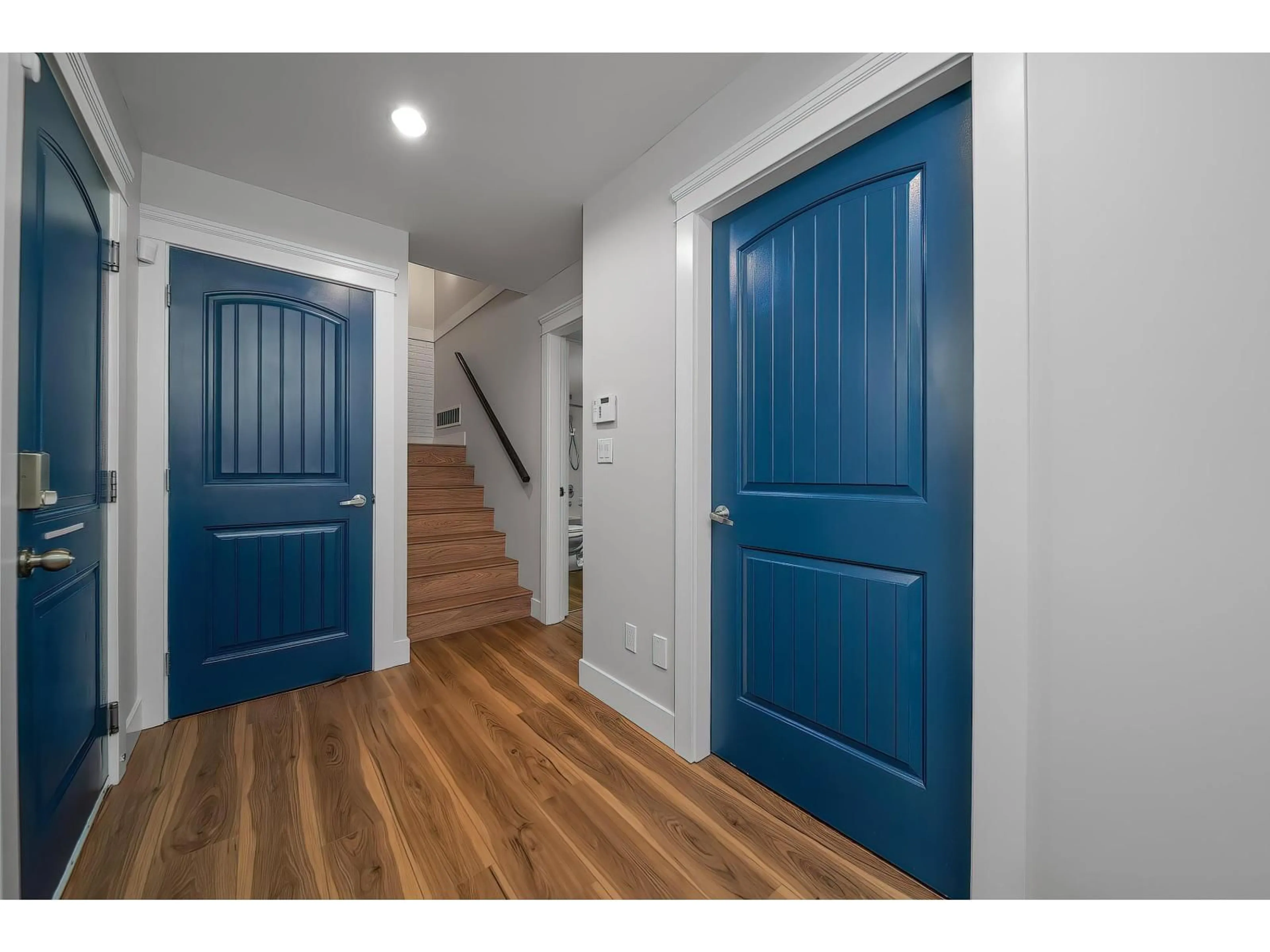 Indoor entryway for 14 - 8358 121A STREET, Surrey British Columbia V3W1T6