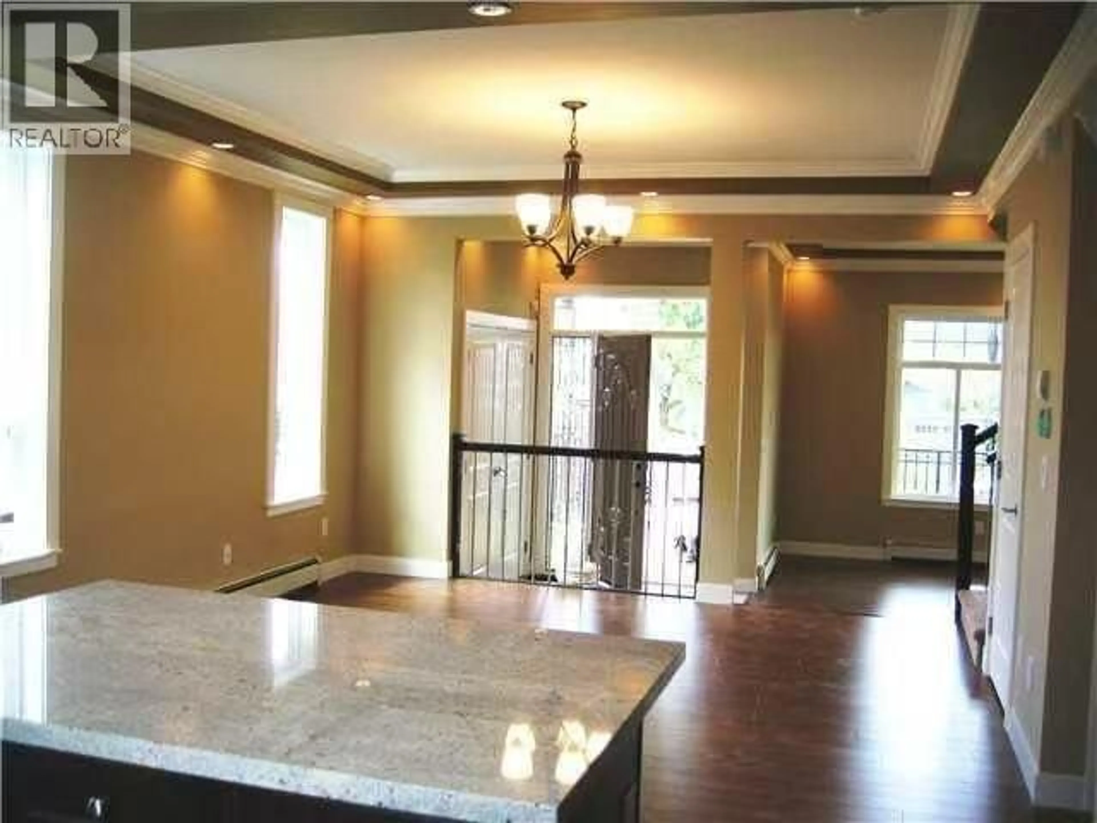 Open concept kitchen, unknown for 217 JACKSON STREET, Coquitlam British Columbia V3K4C1