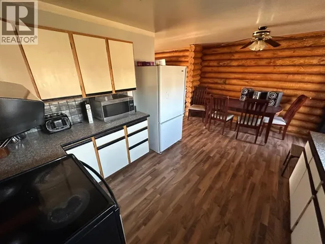 10239 98 STREET, Taylor 4
