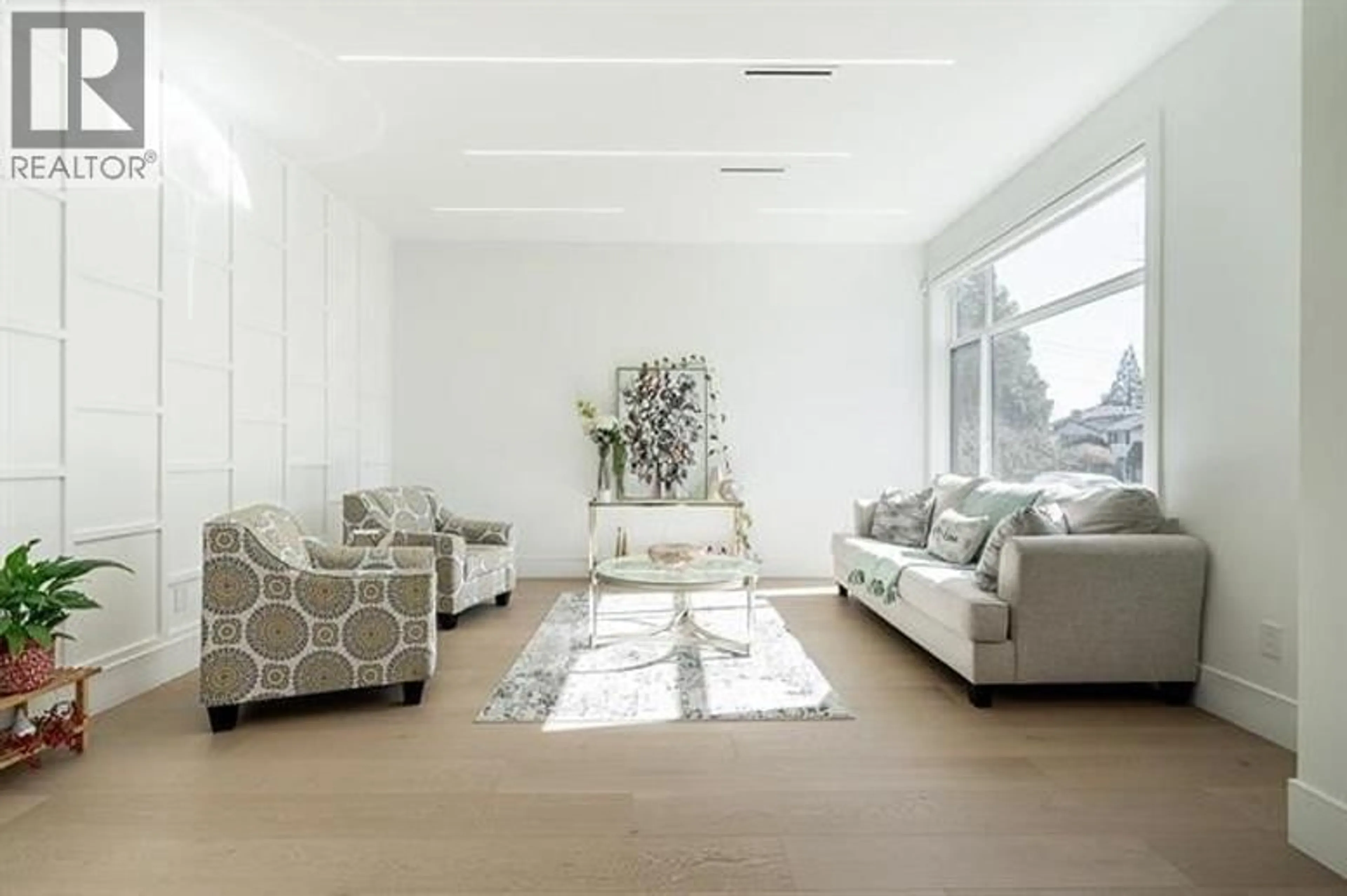 Living room with furniture, unknown for 5093 2ND AVENUE, Delta British Columbia V4M3P5