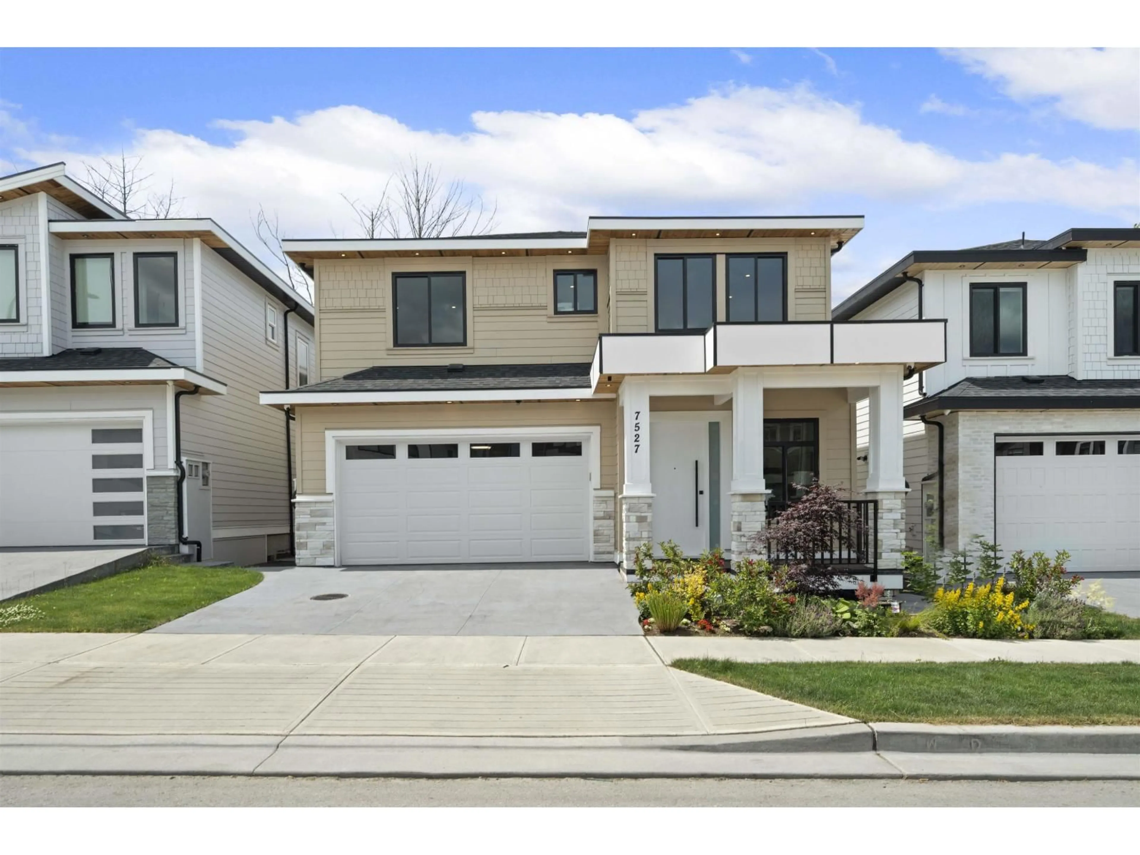 Home with vinyl exterior material, street for 7527 205 STREET, Langley British Columbia V2Y1V5