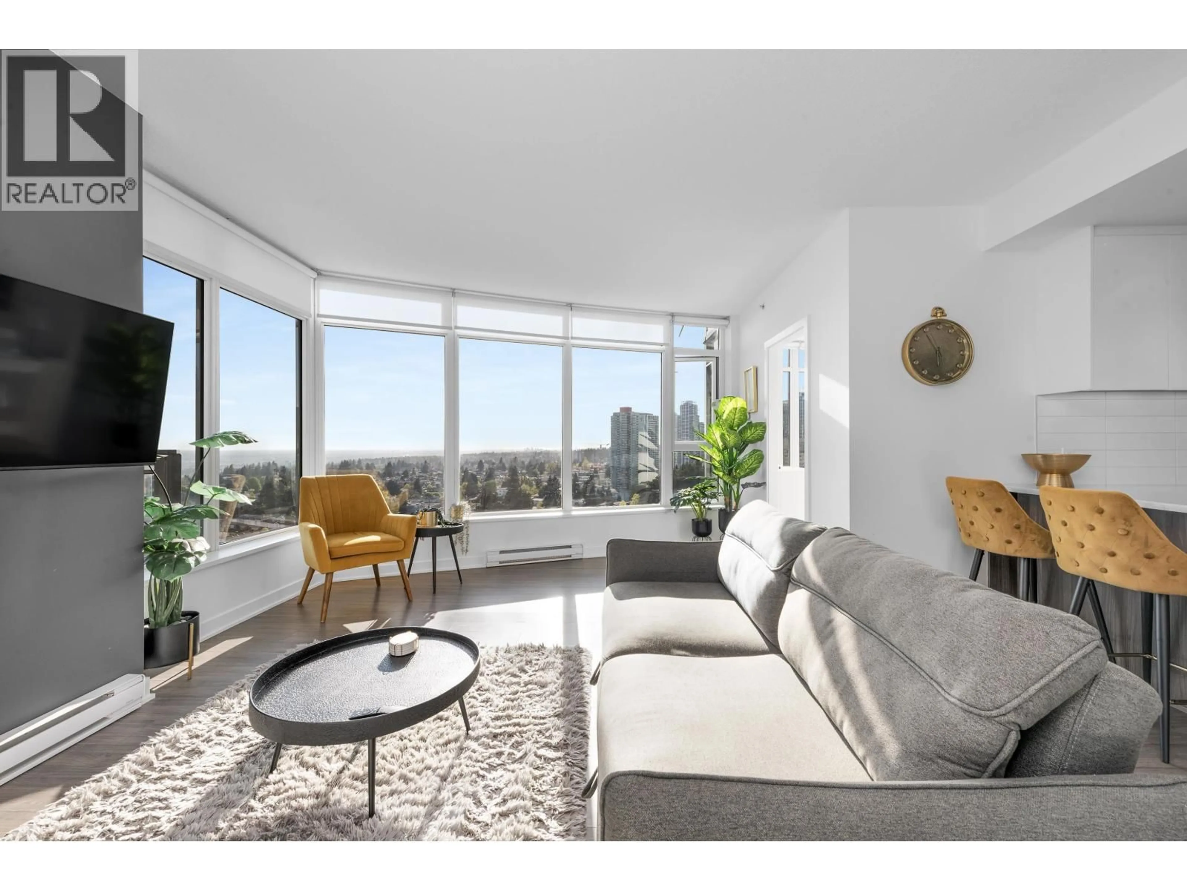 Living room with furniture, unknown for 2202 - 4900 LENNOX LANE, Burnaby British Columbia V5H0G9